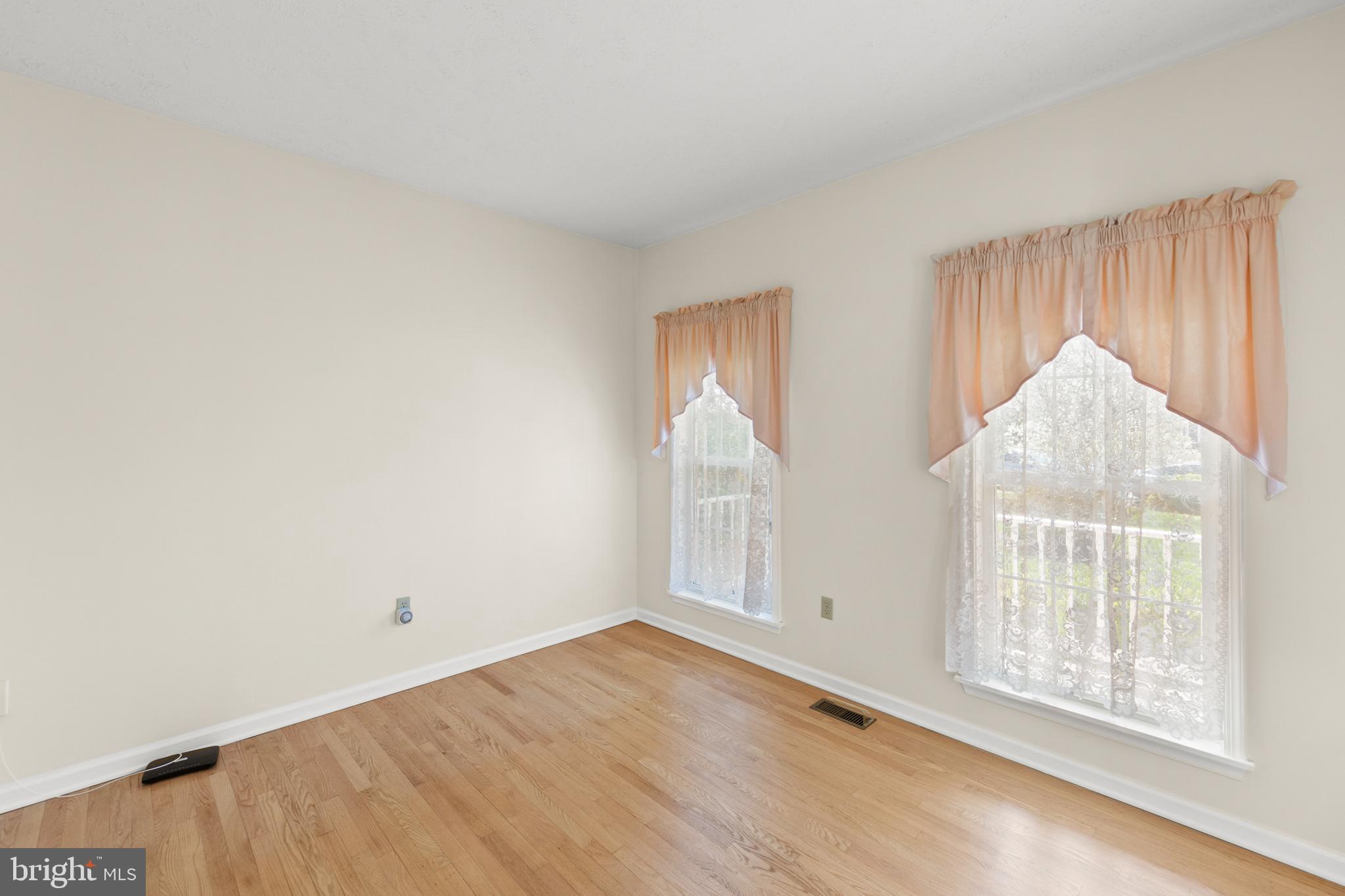 PIONEER HEIGHTS - Residential