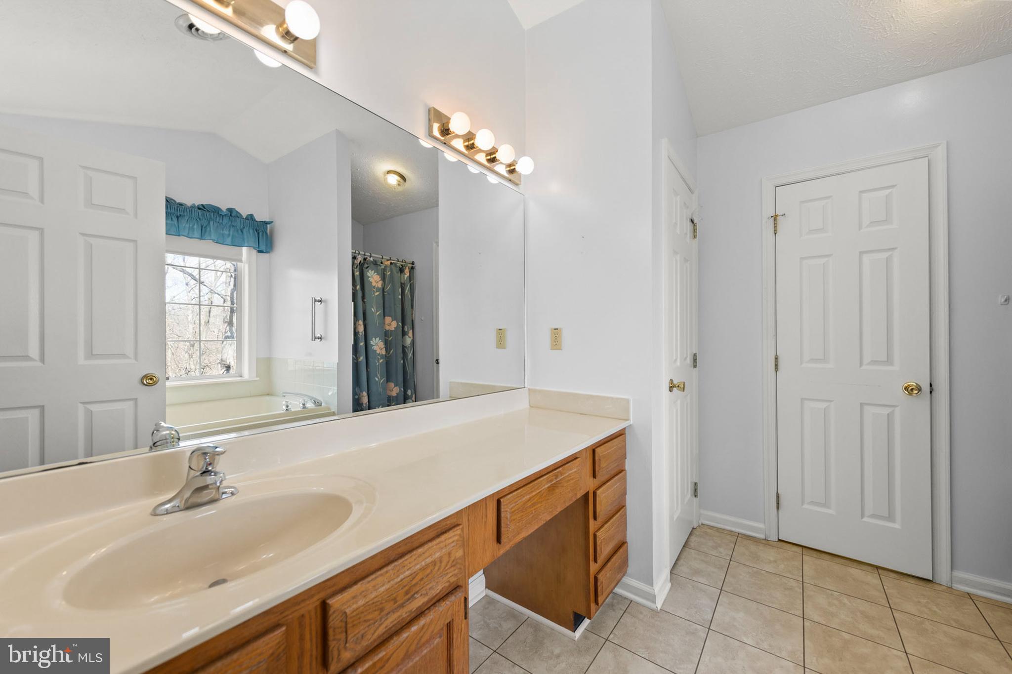 PIONEER HEIGHTS - Residential