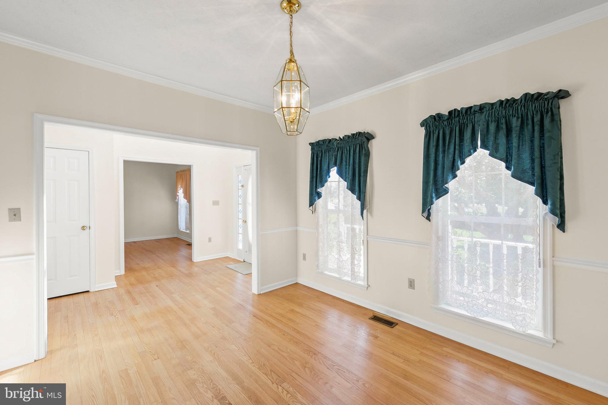 PIONEER HEIGHTS - Residential