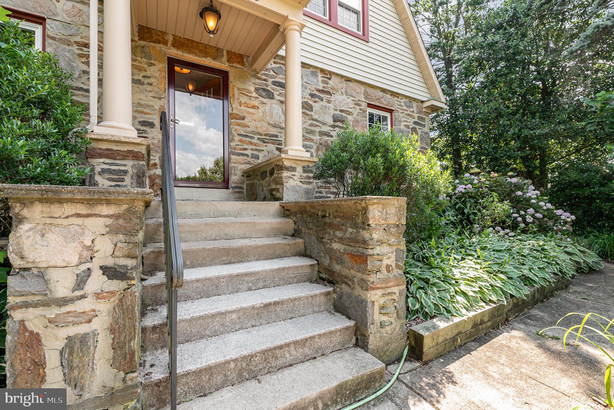 TOWSON ESTATES - Residential