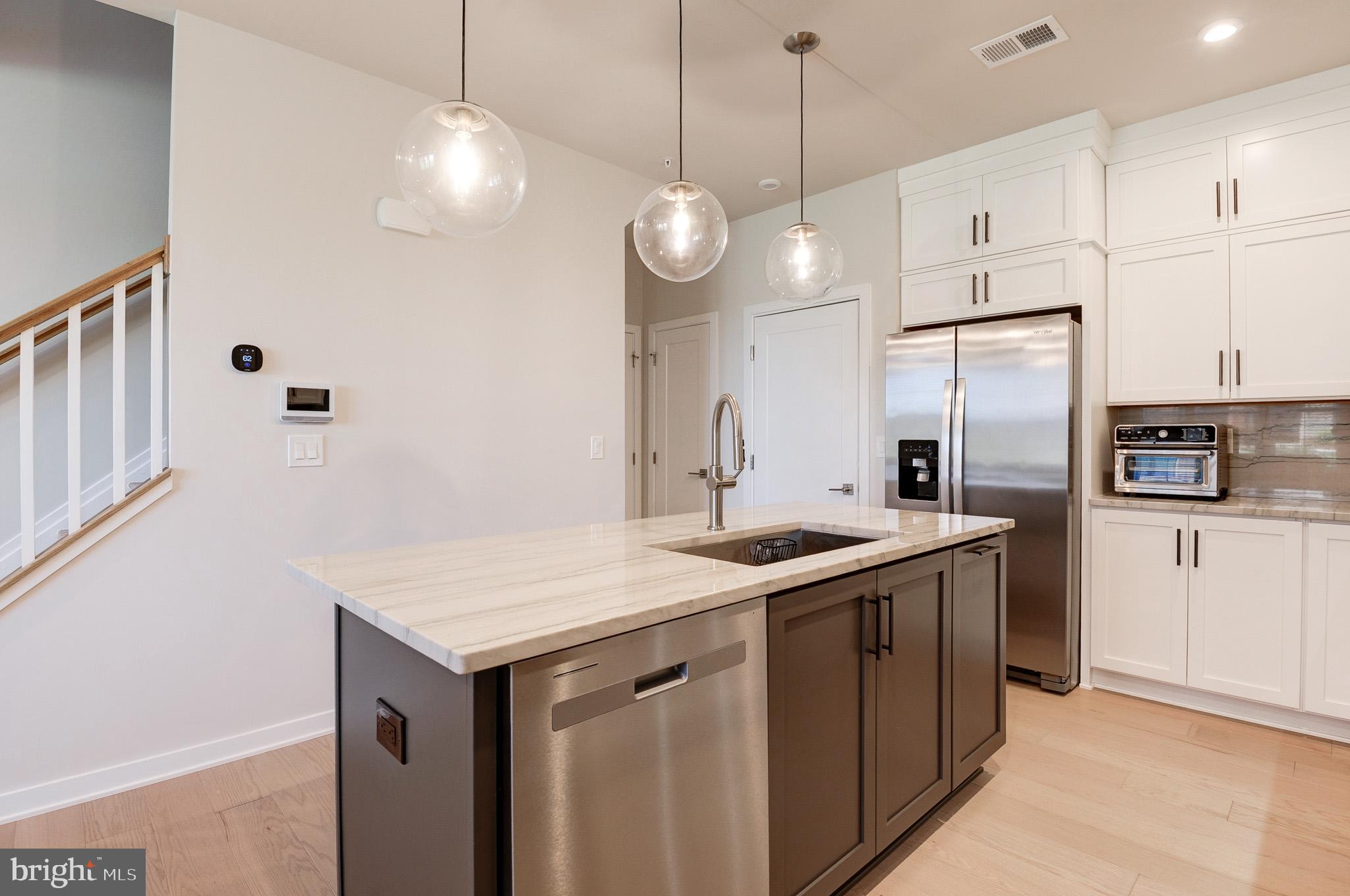 BUCKINGHAM AT LOUDOUN VALLEY - Residential Lease