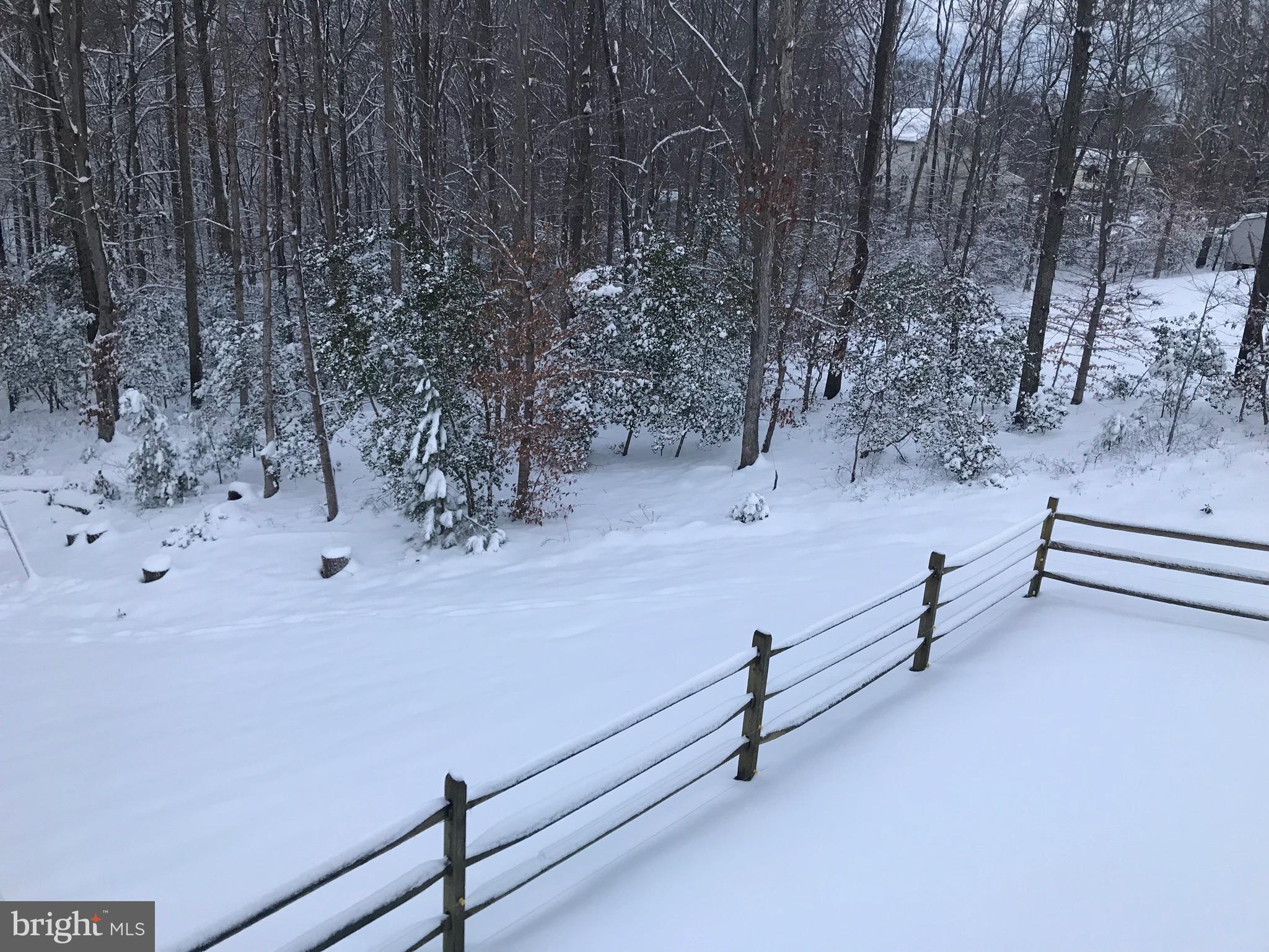 BEN OAKS - Residential