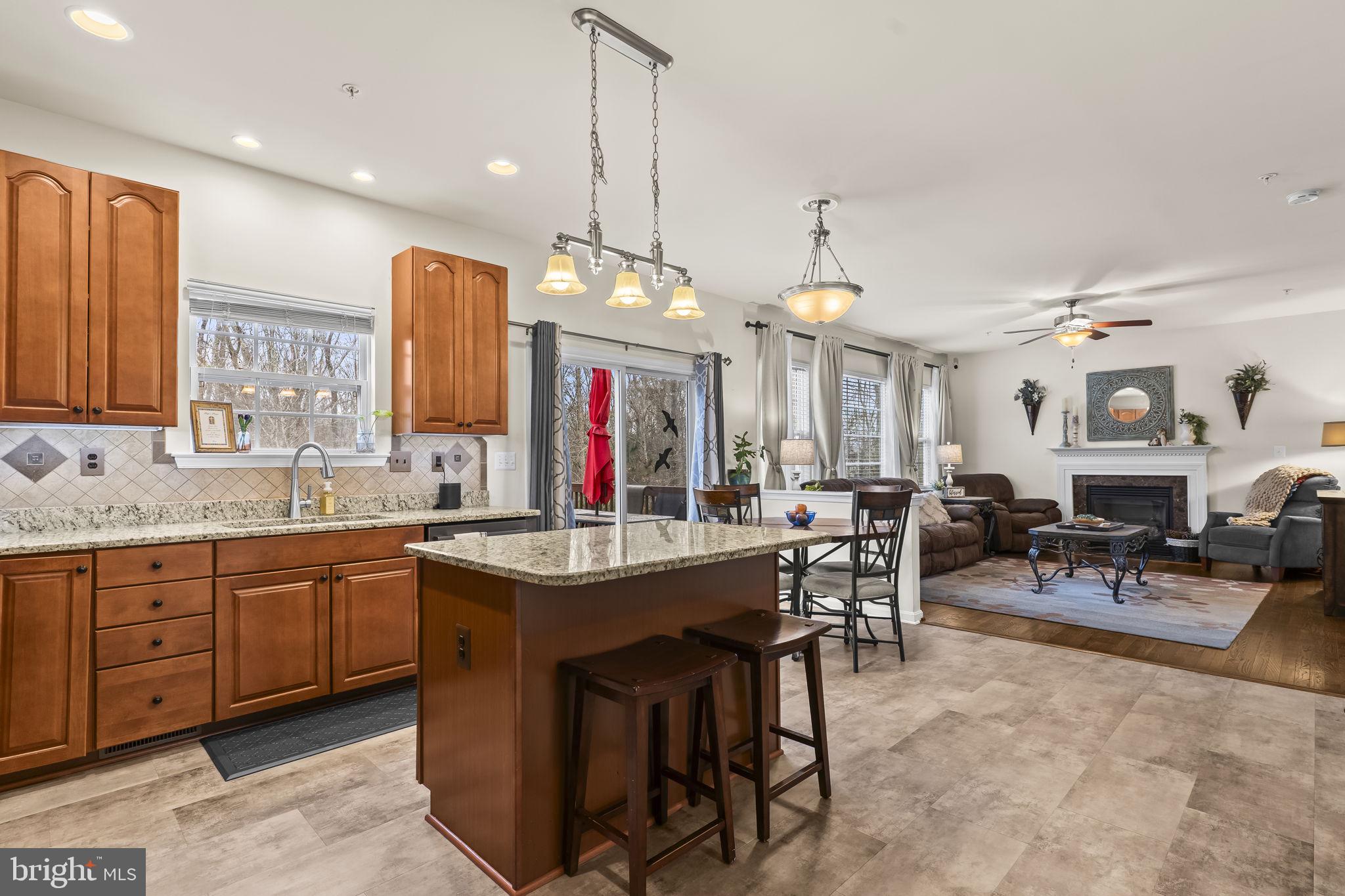 BEN OAKS - Residential