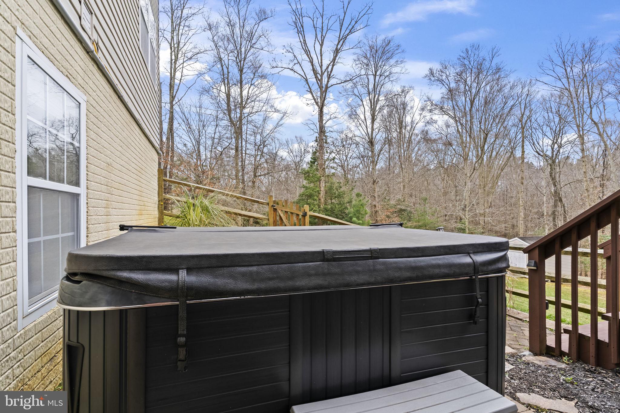 BEN OAKS - Residential