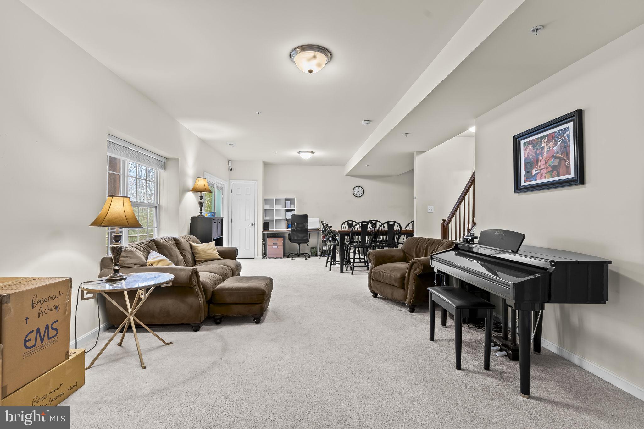 BEN OAKS - Residential