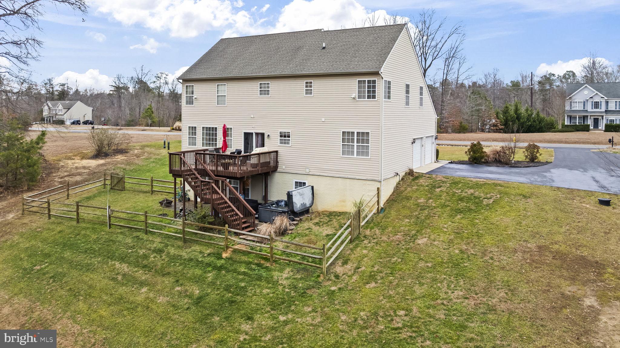 BEN OAKS - Residential