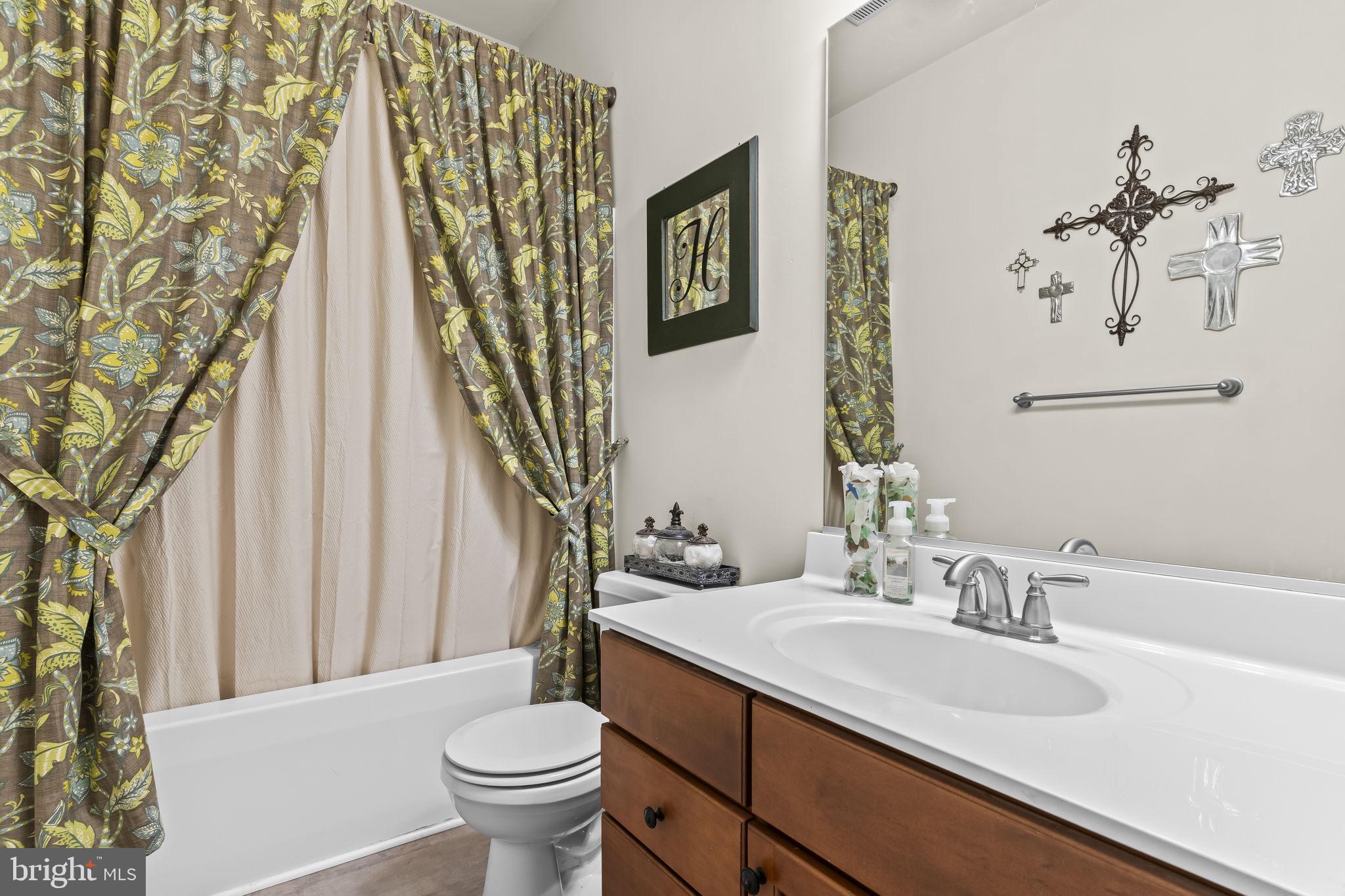 BEN OAKS - Residential