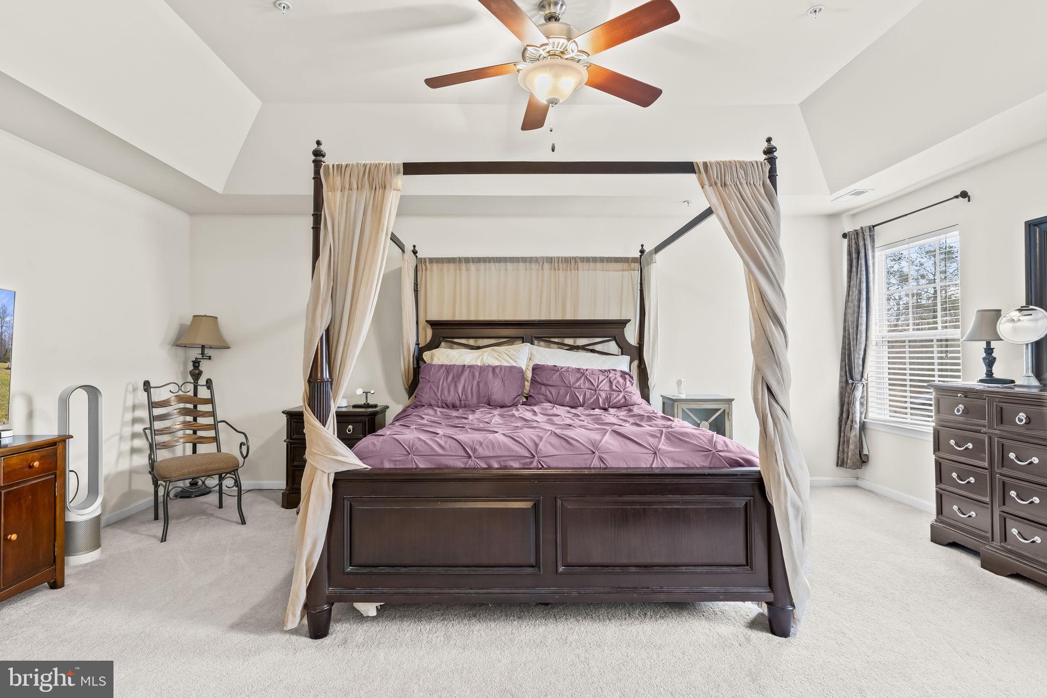 BEN OAKS - Residential