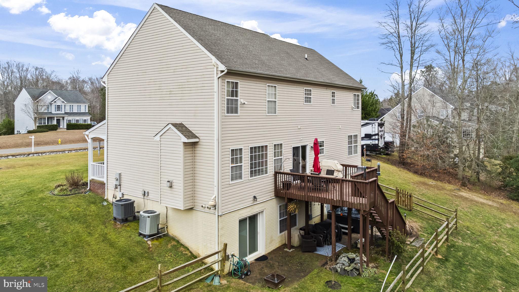 BEN OAKS - Residential