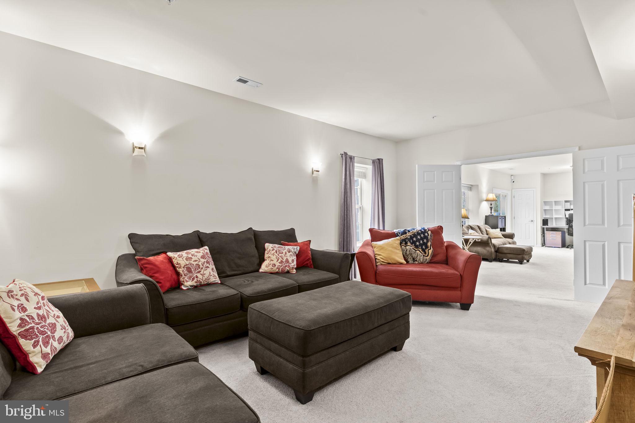 BEN OAKS - Residential