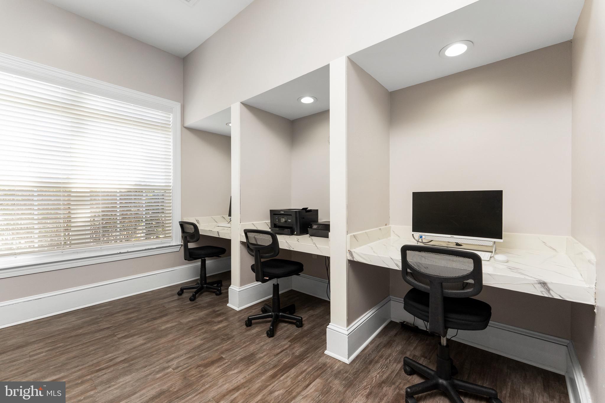 WESTCHESTER AT STRATFORD - Land