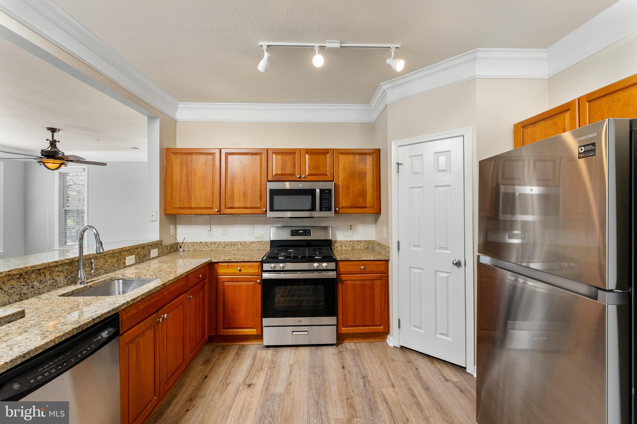 WESTCHESTER AT STRATFORD - Land