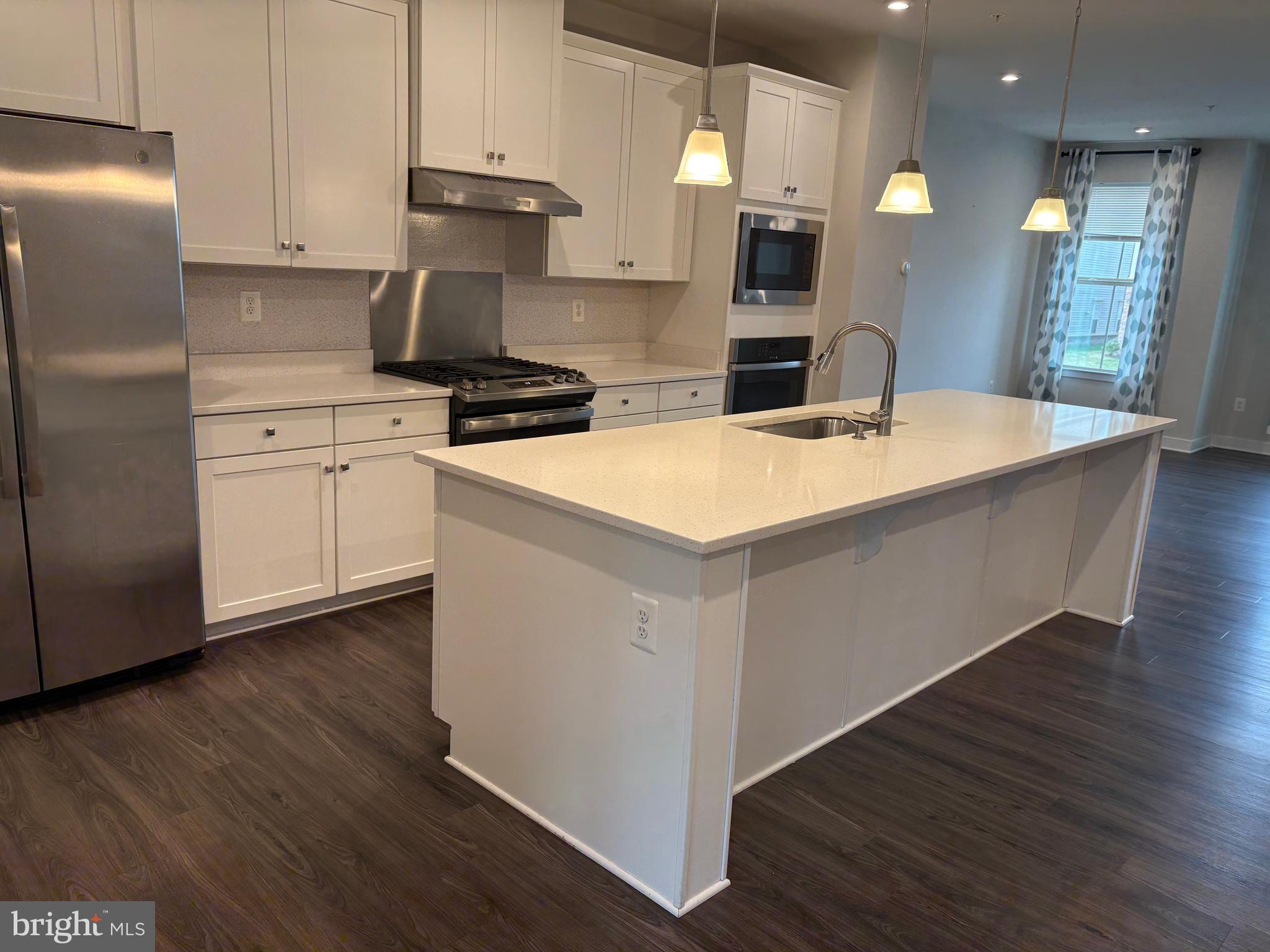 VILLAGES OF URBANA - Residential Lease