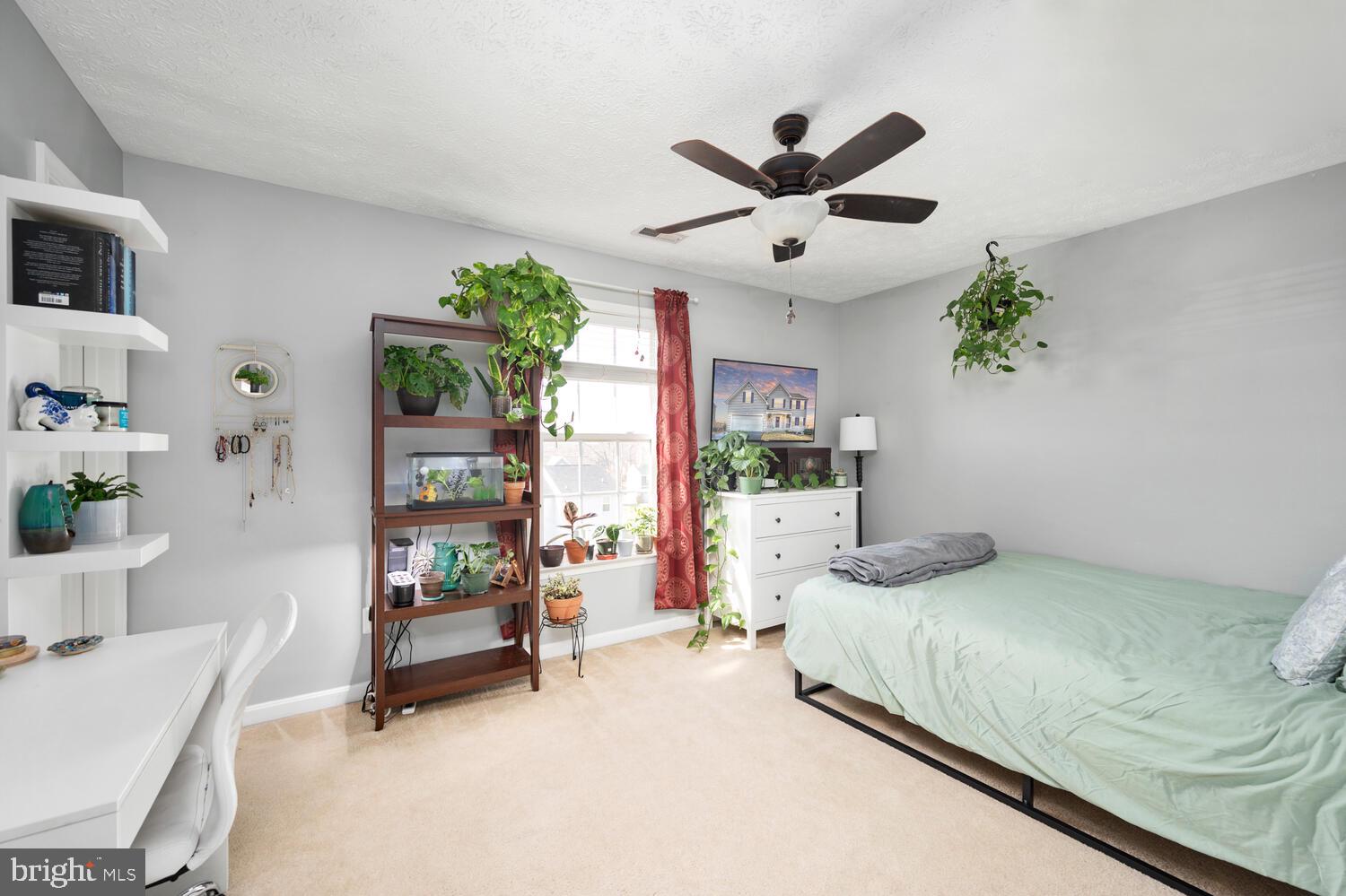 WILDERNESS SHORES - Residential