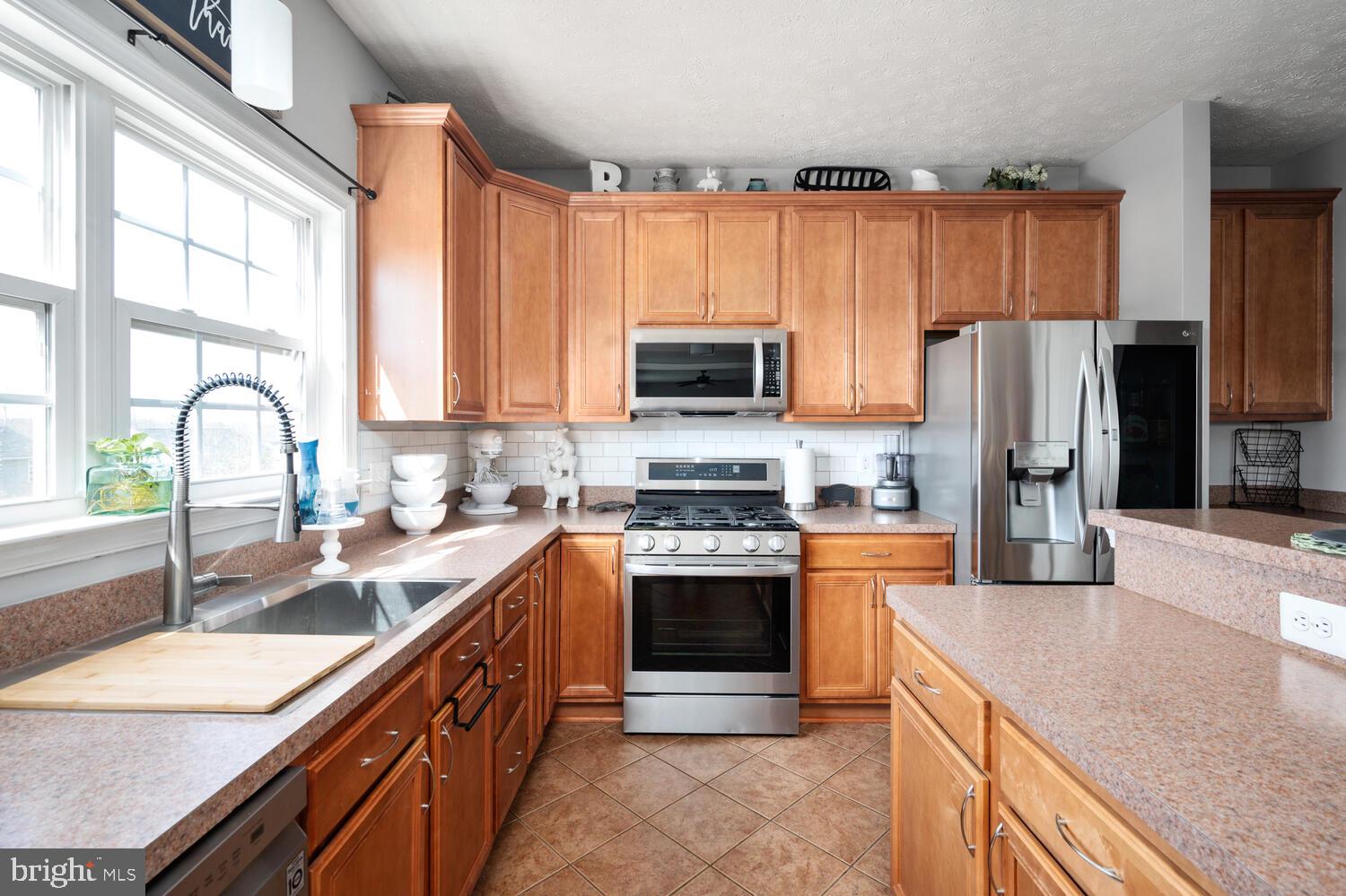 WILDERNESS SHORES - Residential