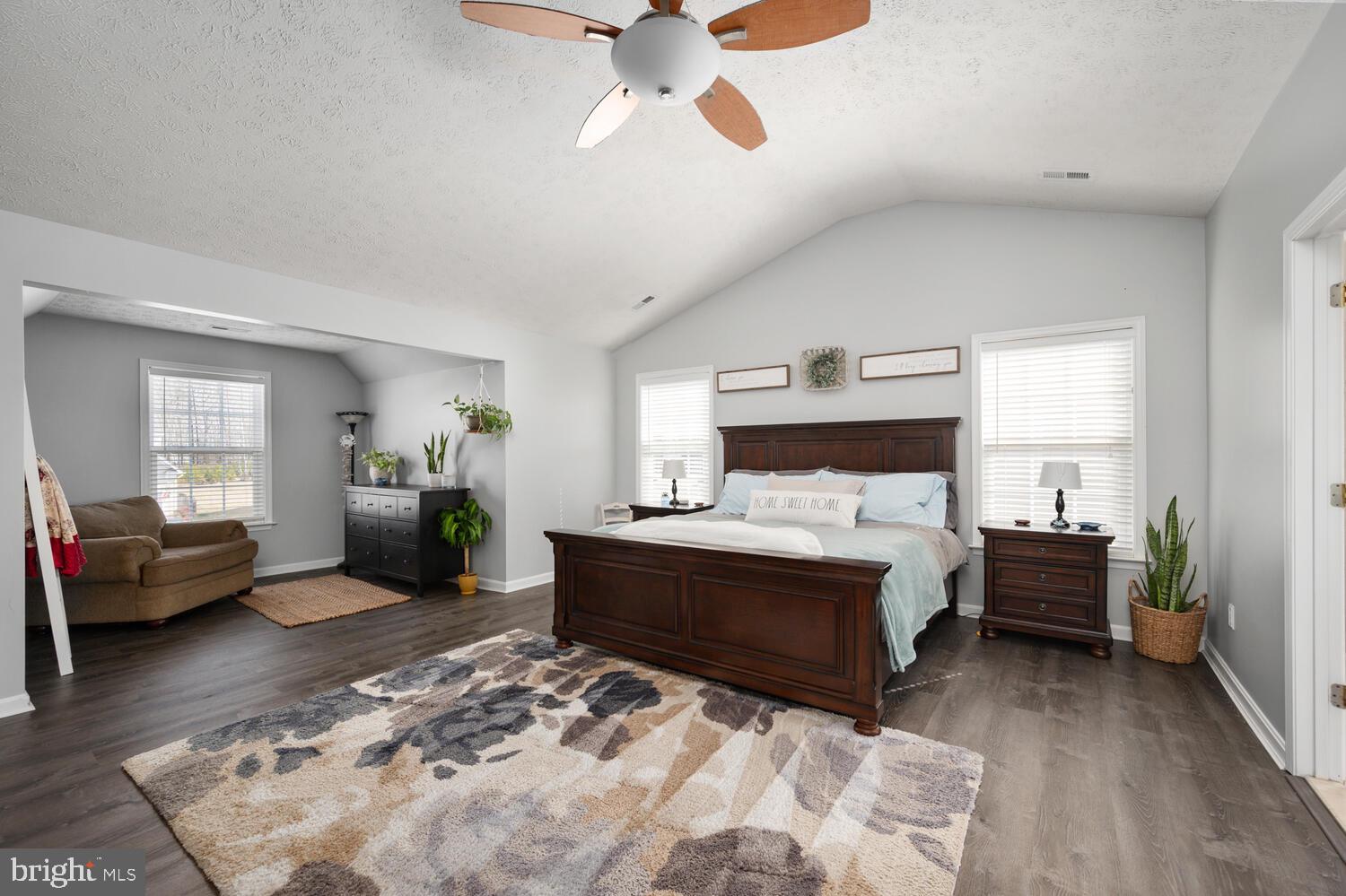 WILDERNESS SHORES - Residential