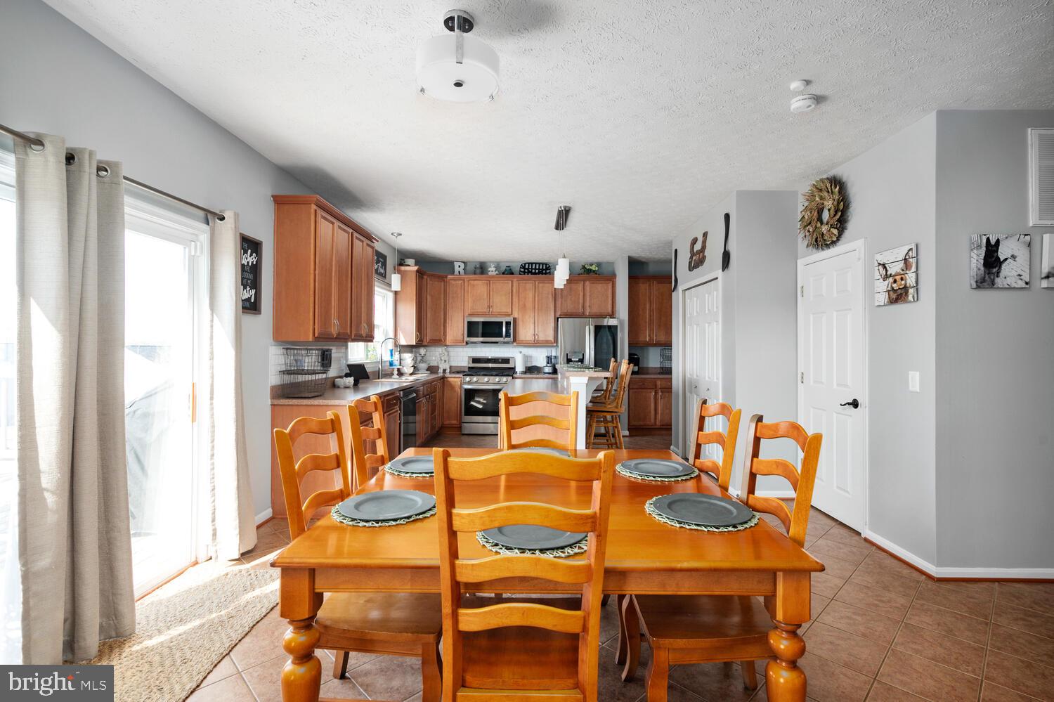 WILDERNESS SHORES - Residential