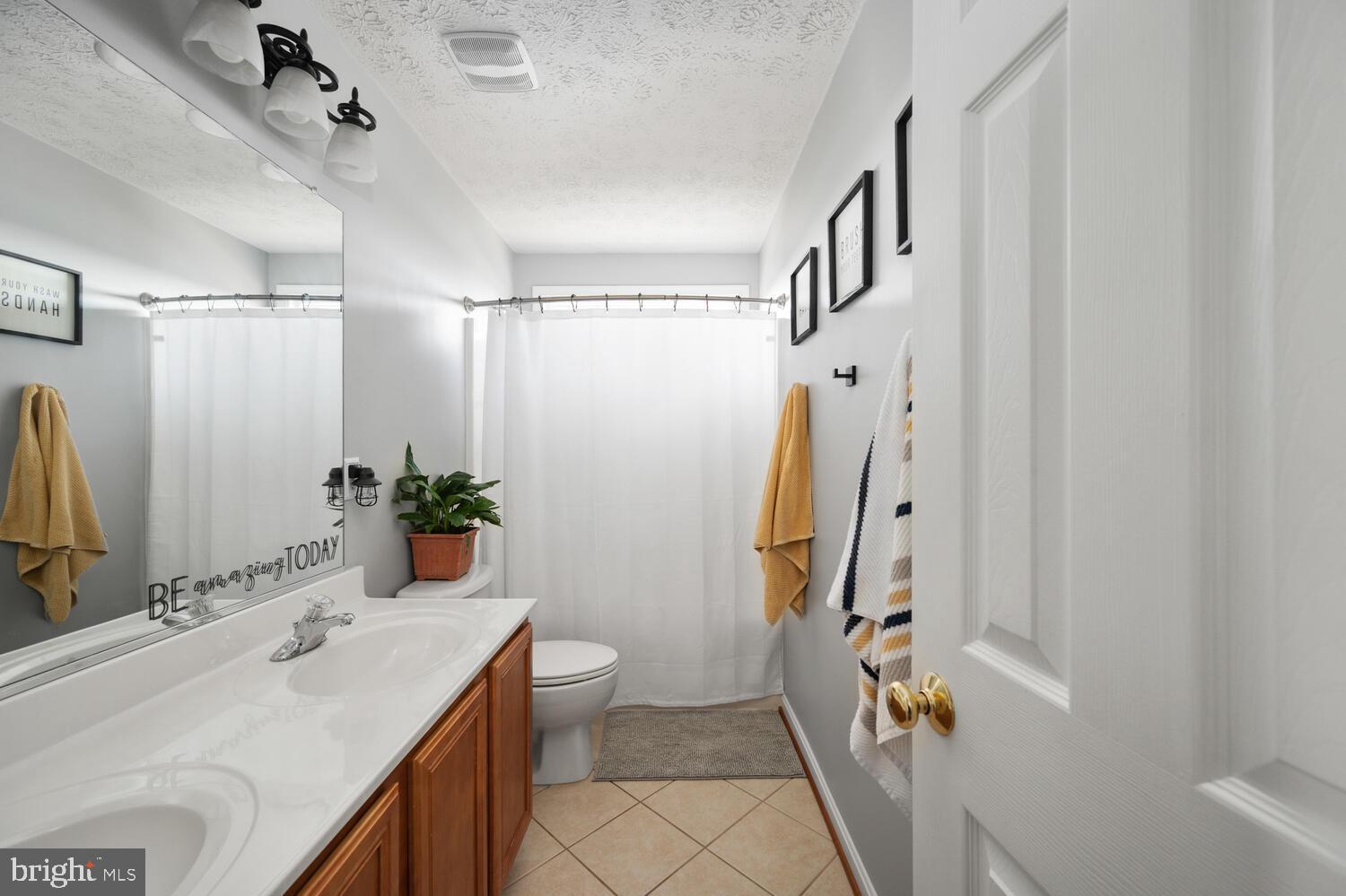 WILDERNESS SHORES - Residential