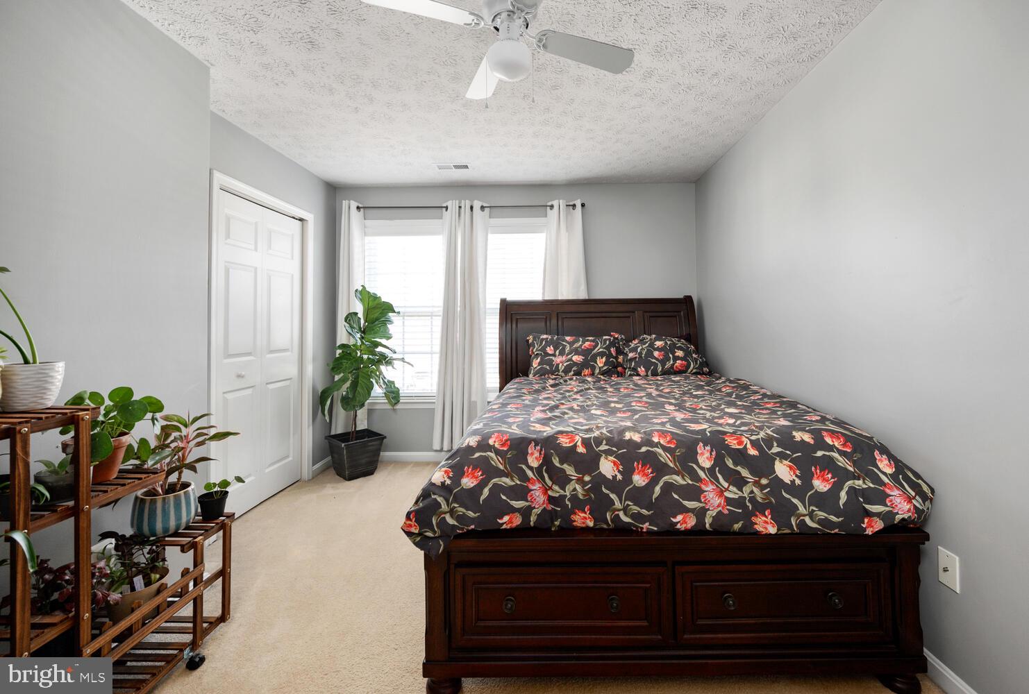 WILDERNESS SHORES - Residential