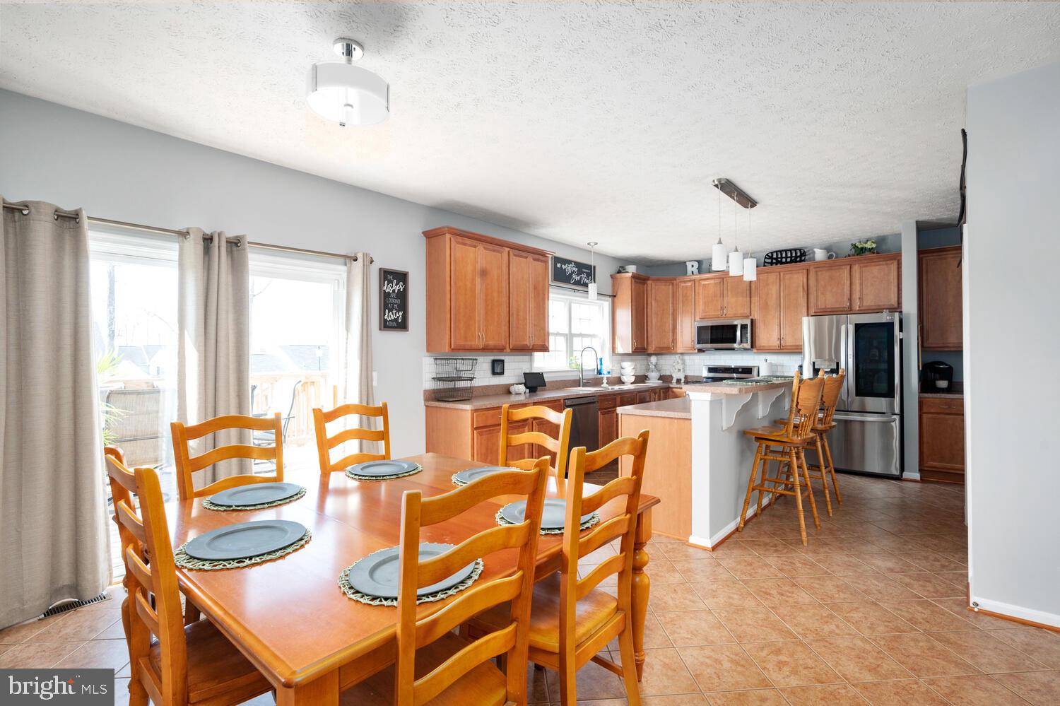 WILDERNESS SHORES - Residential