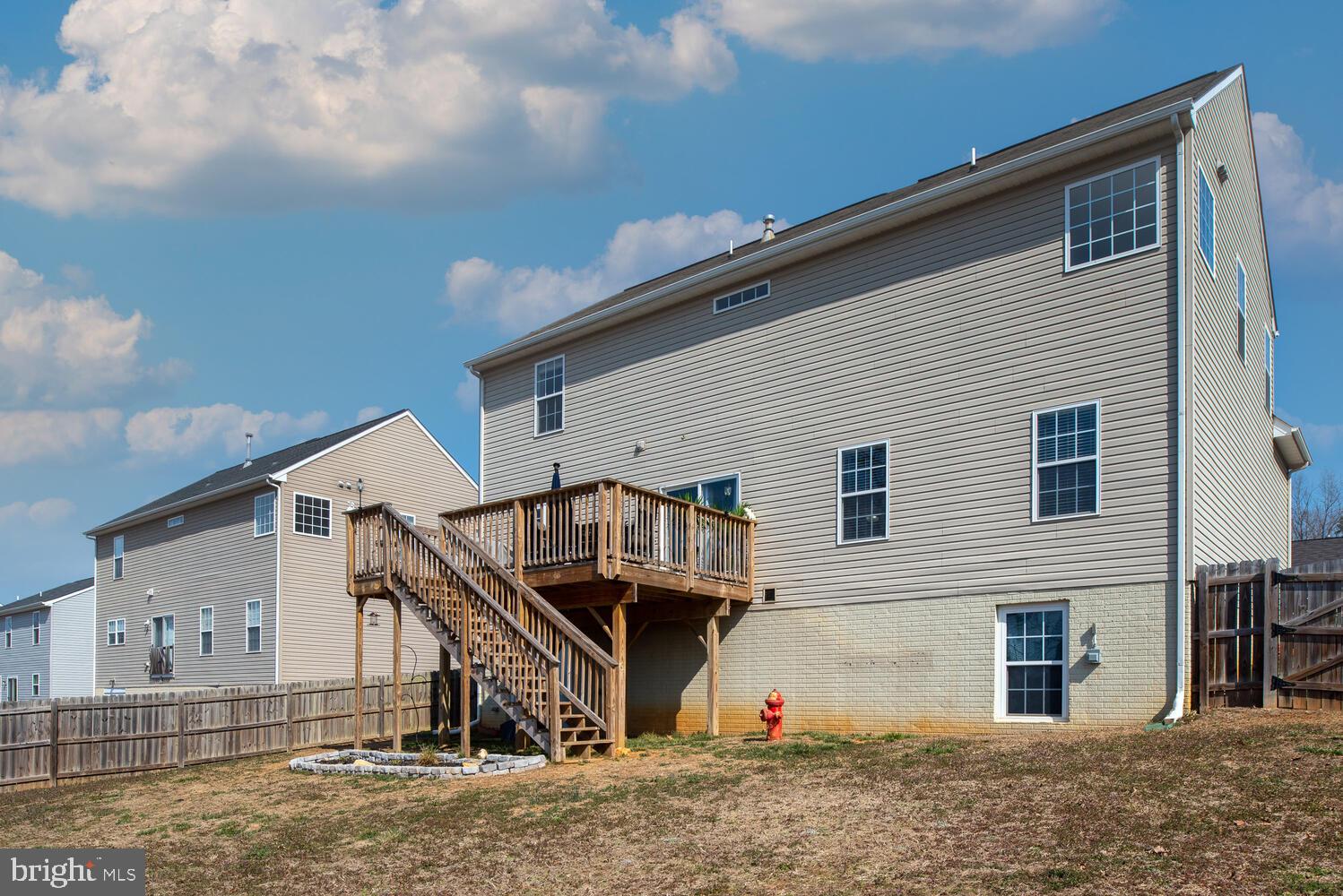 WILDERNESS SHORES - Residential