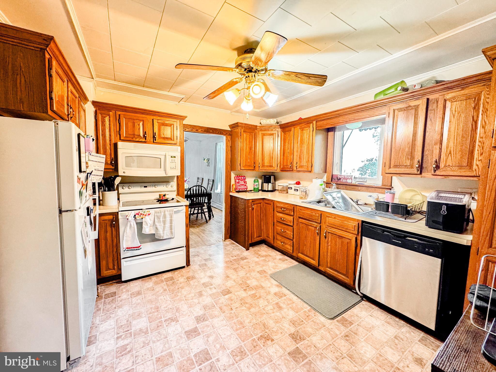 LEWISTOWN BORO - Residential