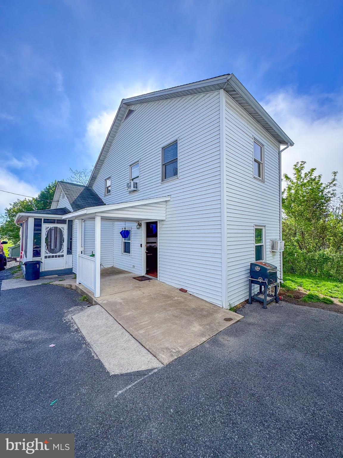LEWISTOWN BORO - Residential
