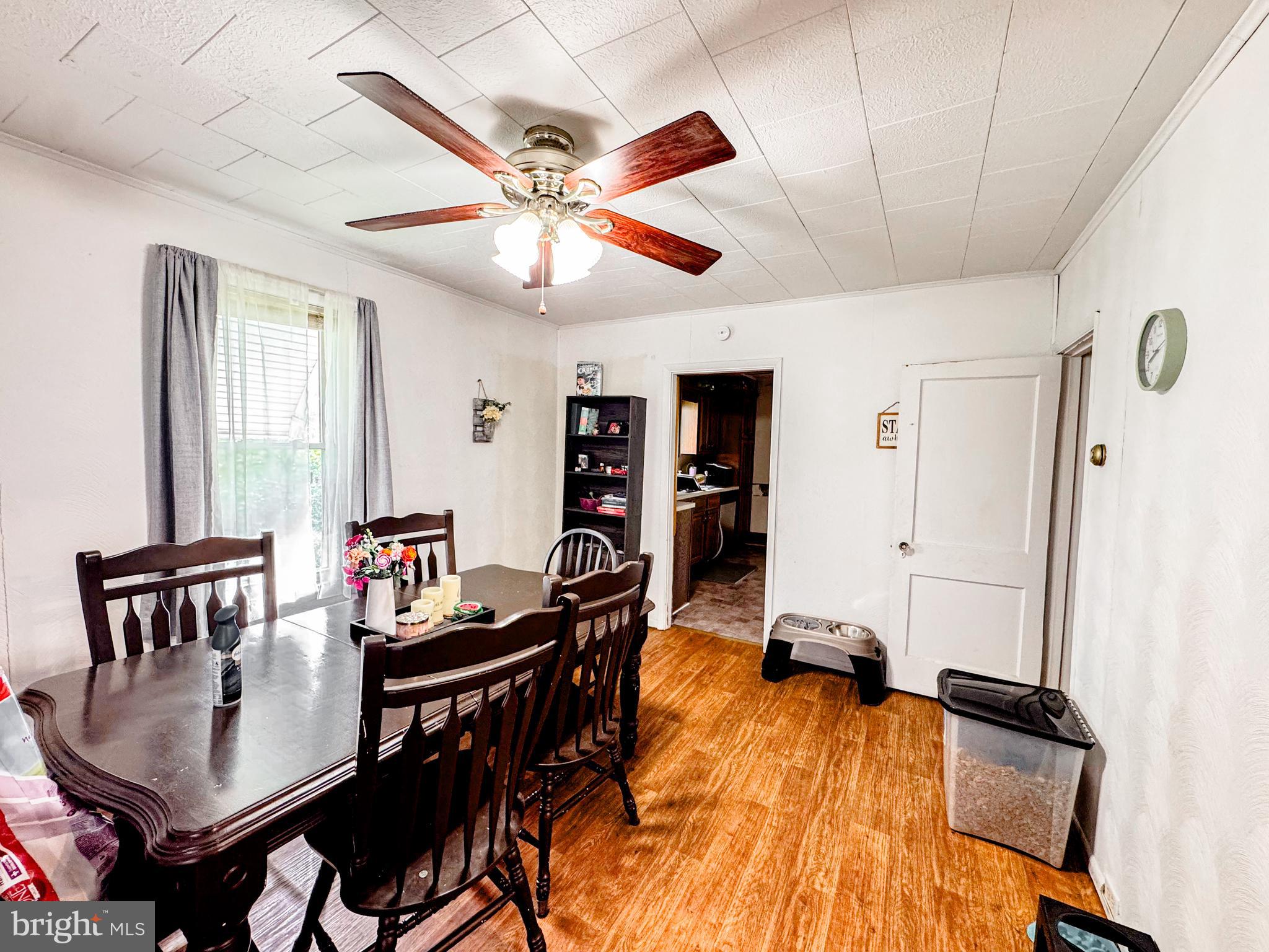 LEWISTOWN BORO - Residential
