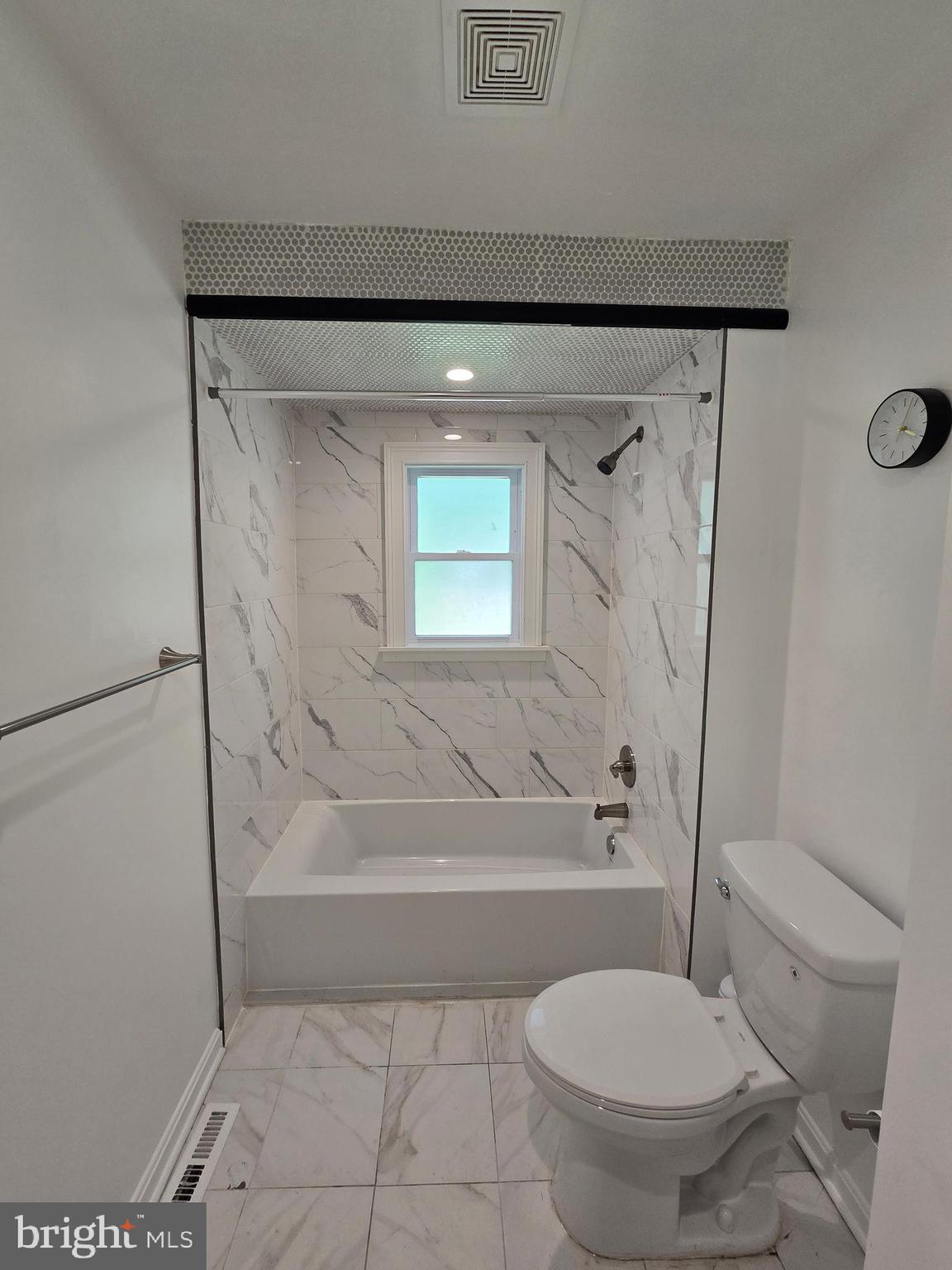 CHAPEL HILL - Residential Lease