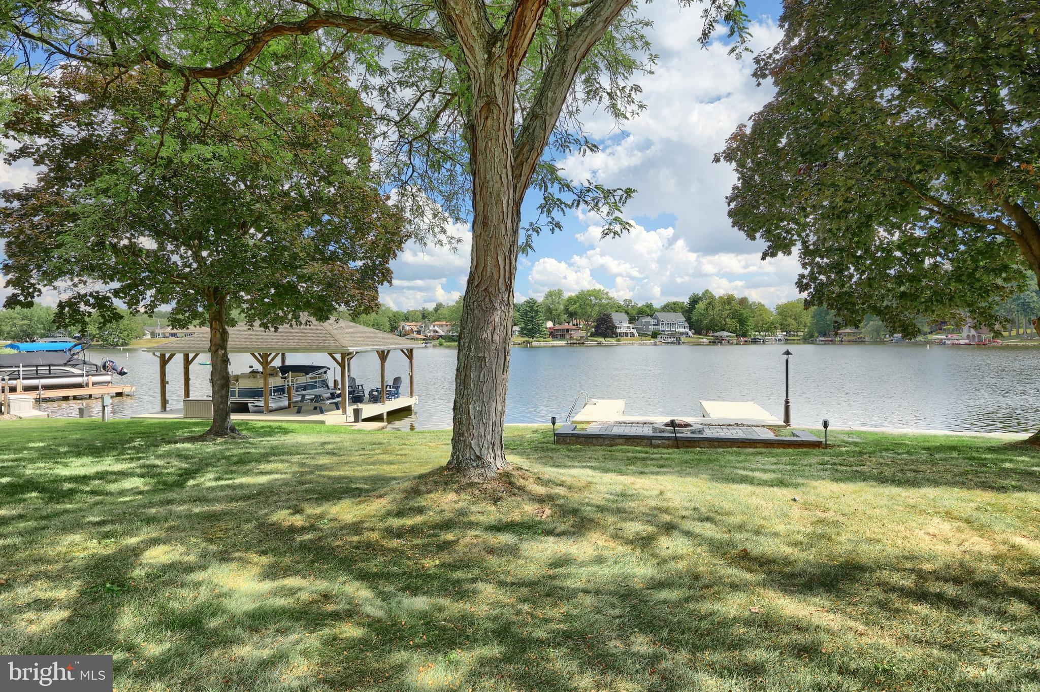 LAKE MEADE - Residential