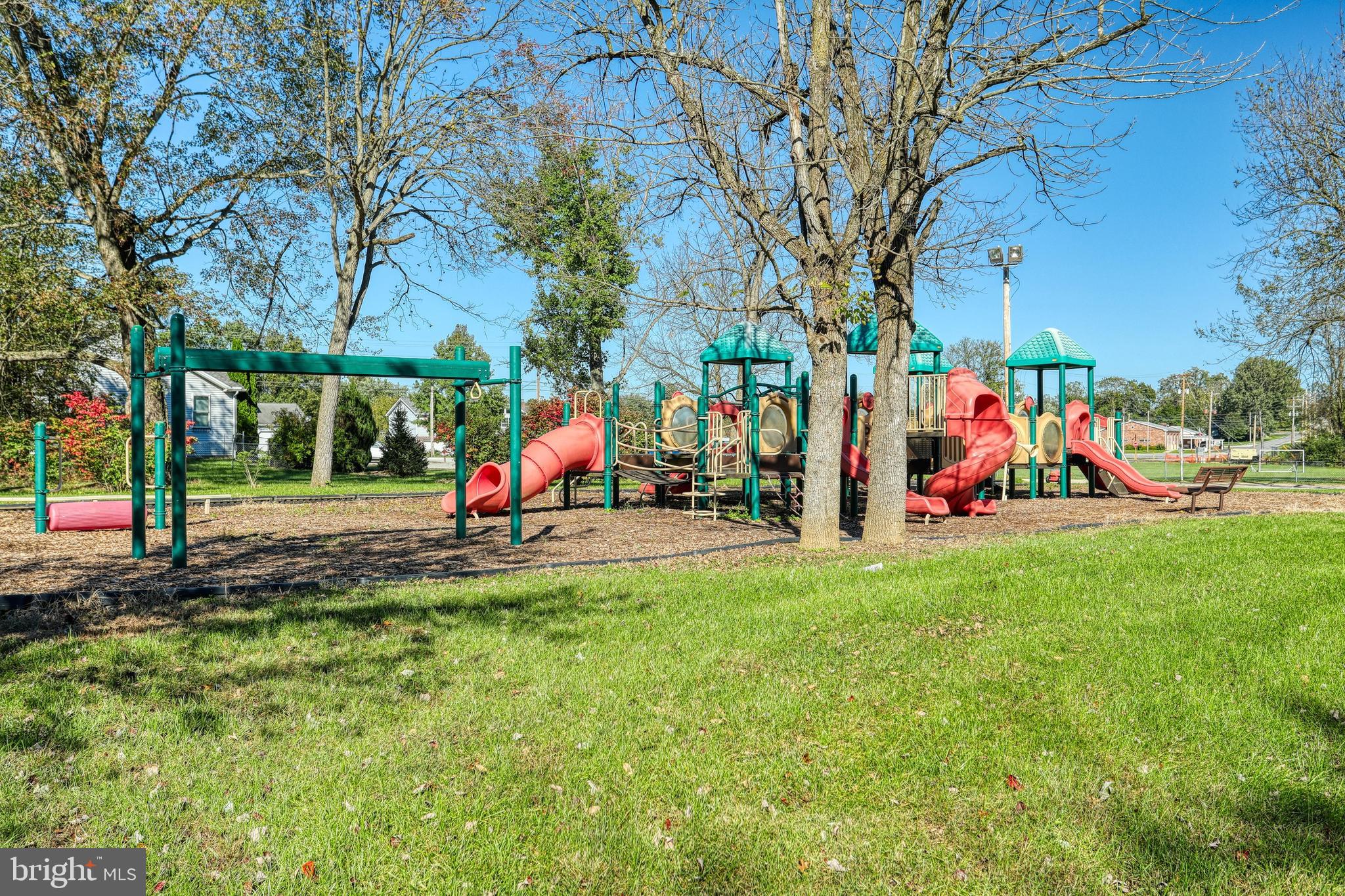 LAKE MEADE - Residential