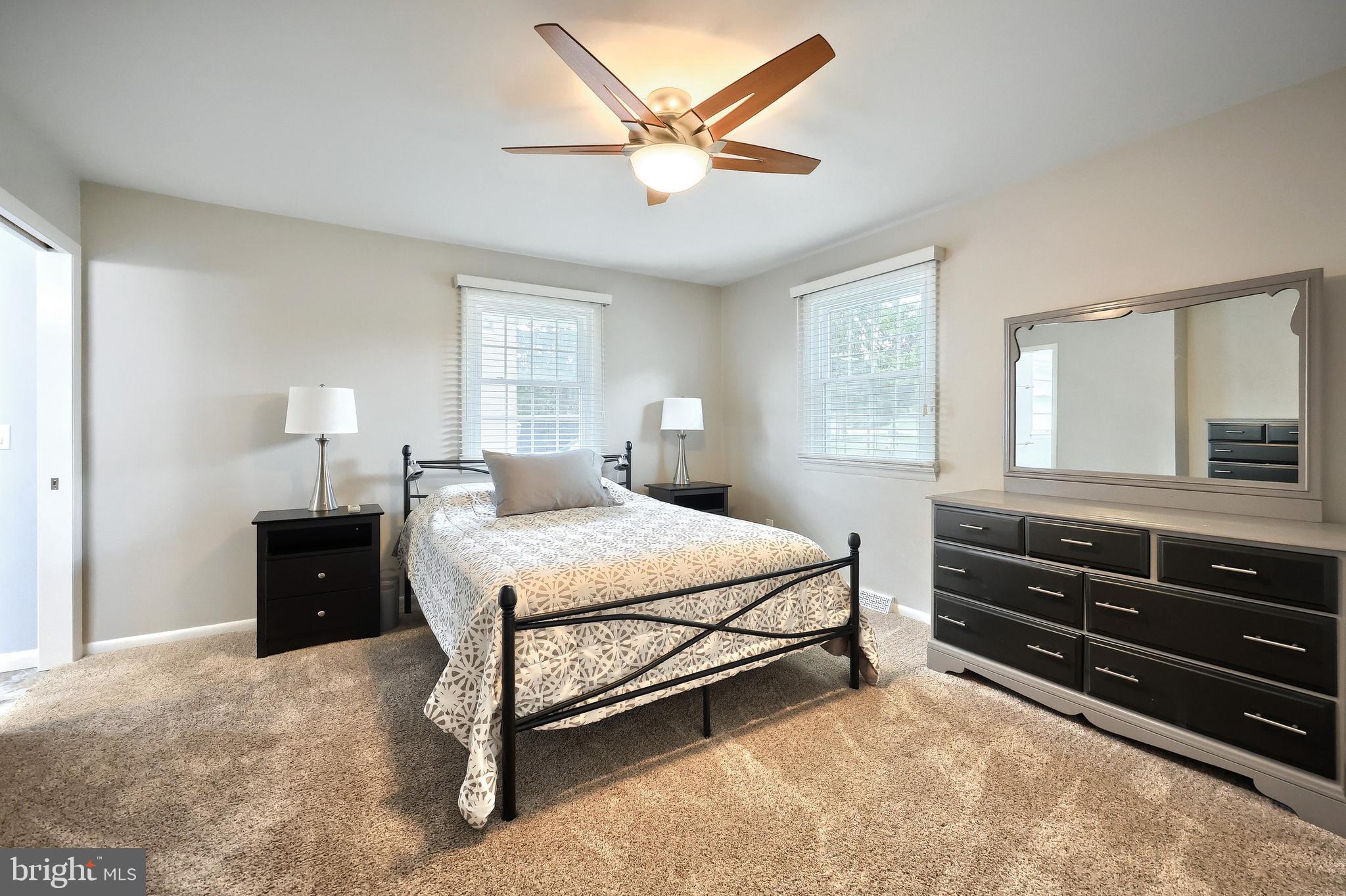 LAKE MEADE - Residential