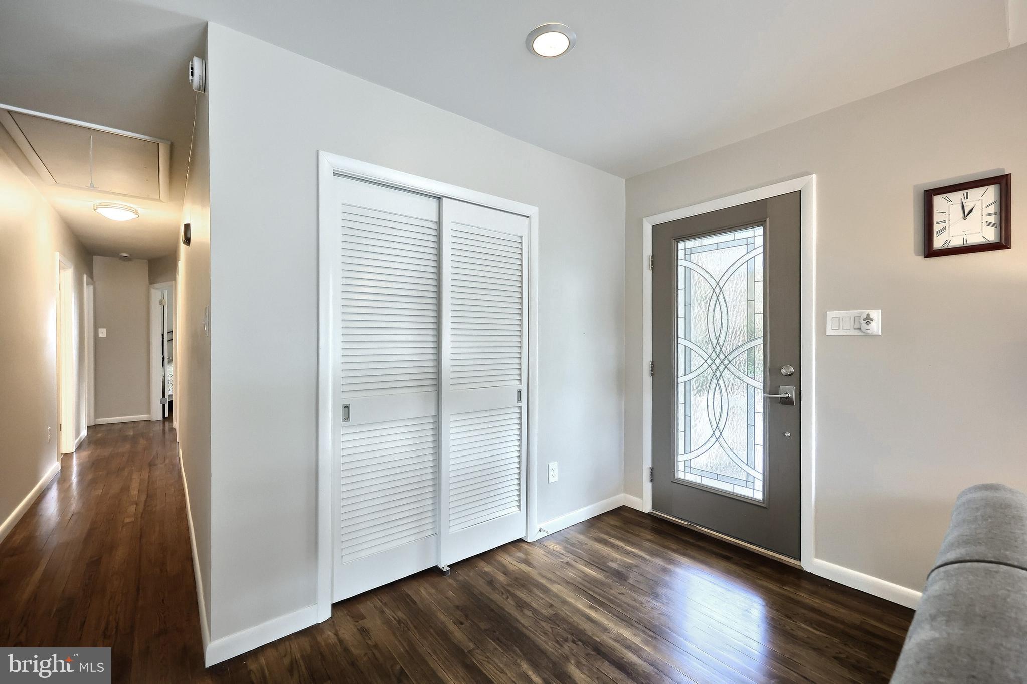 LAKE MEADE - Residential