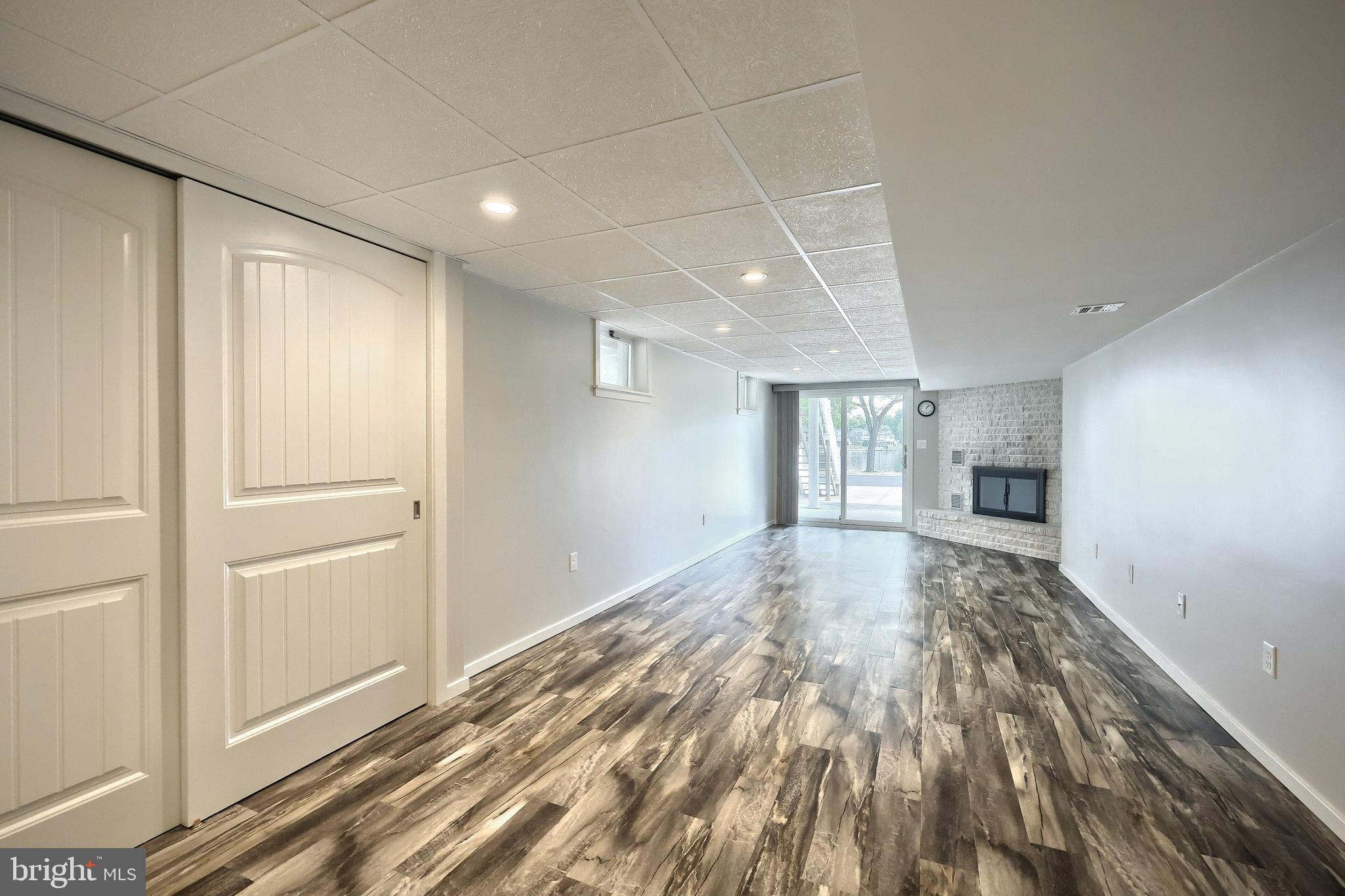 LAKE MEADE - Residential