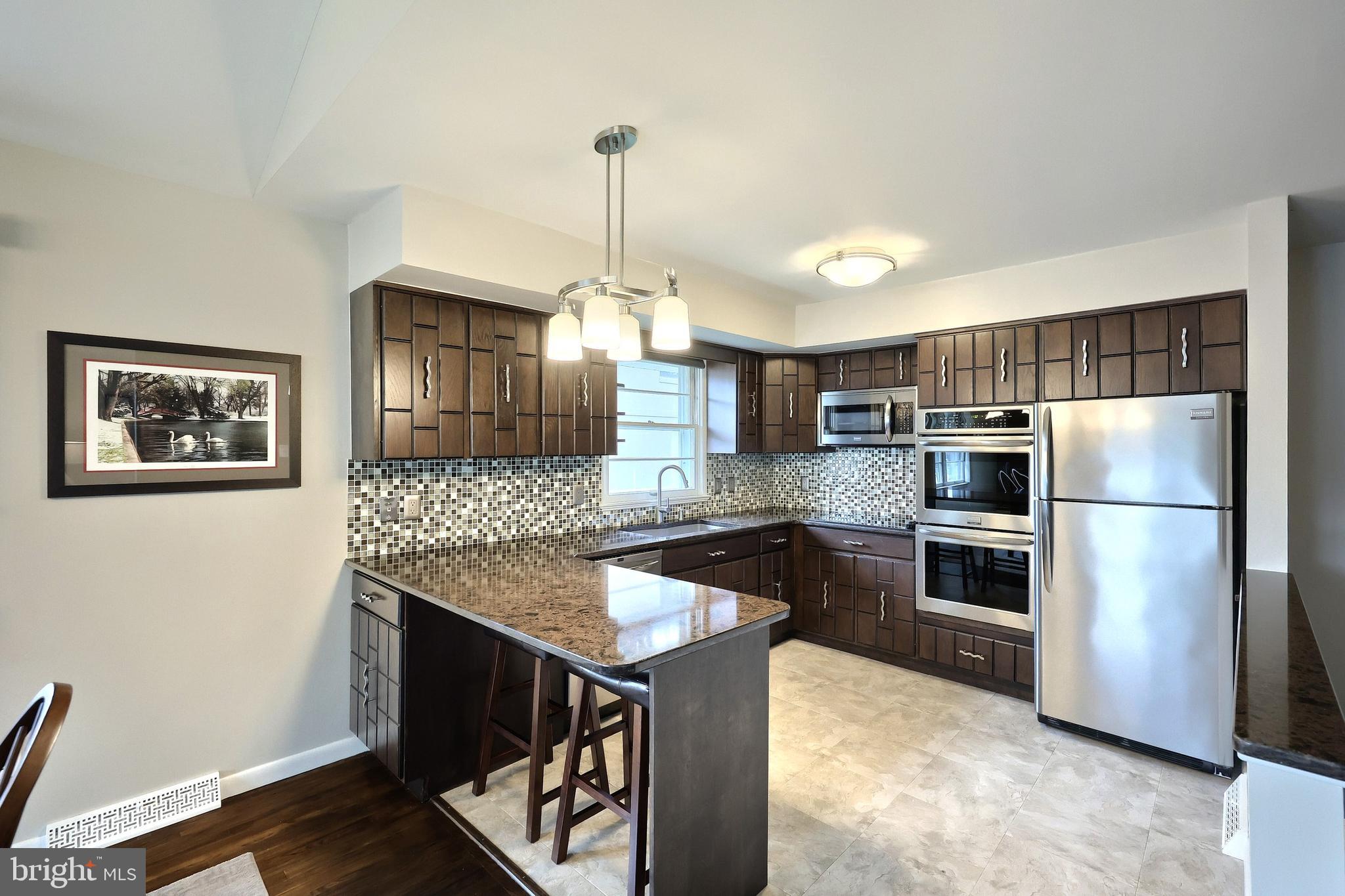 LAKE MEADE - Residential