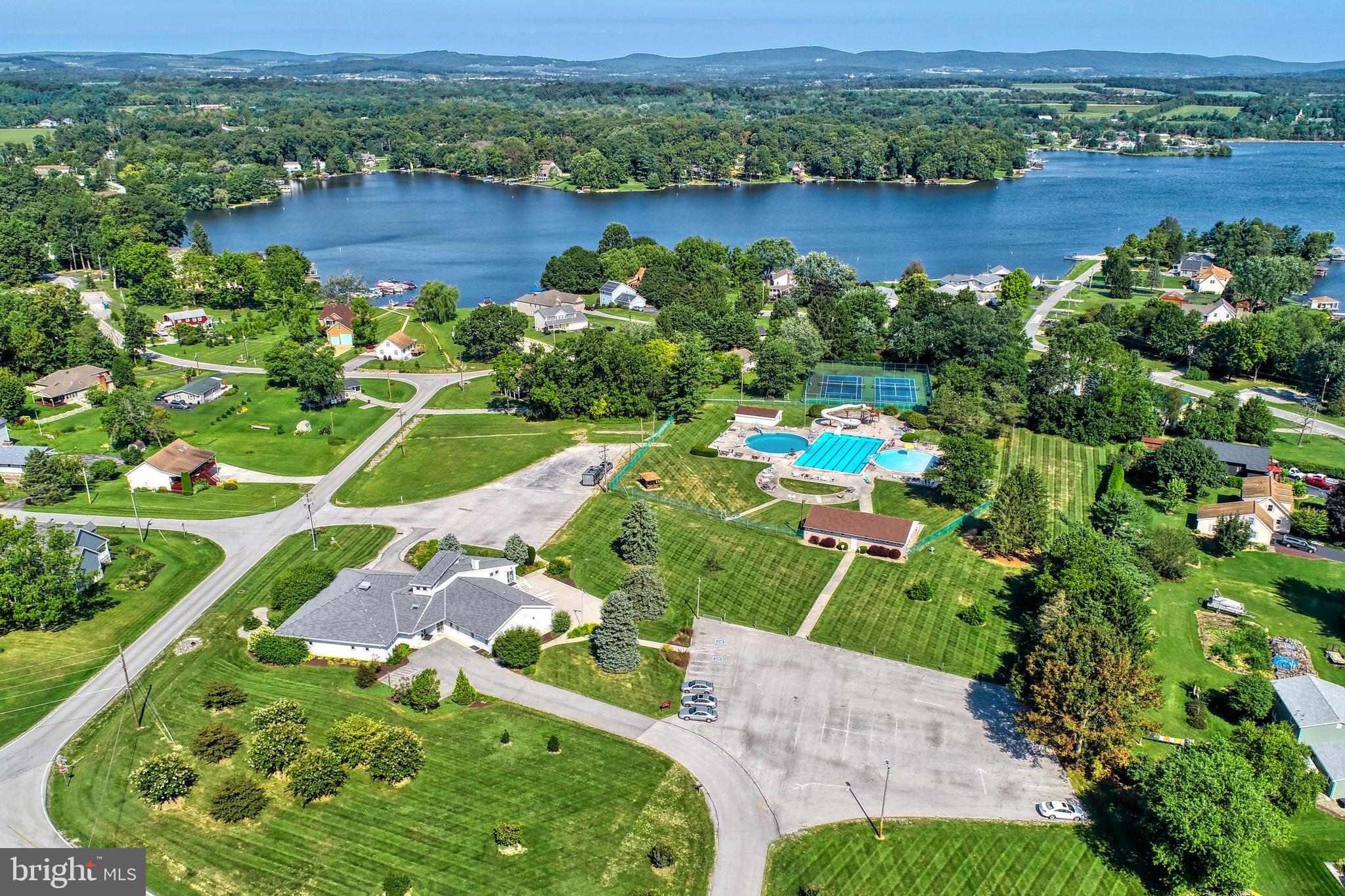 LAKE MEADE - Residential