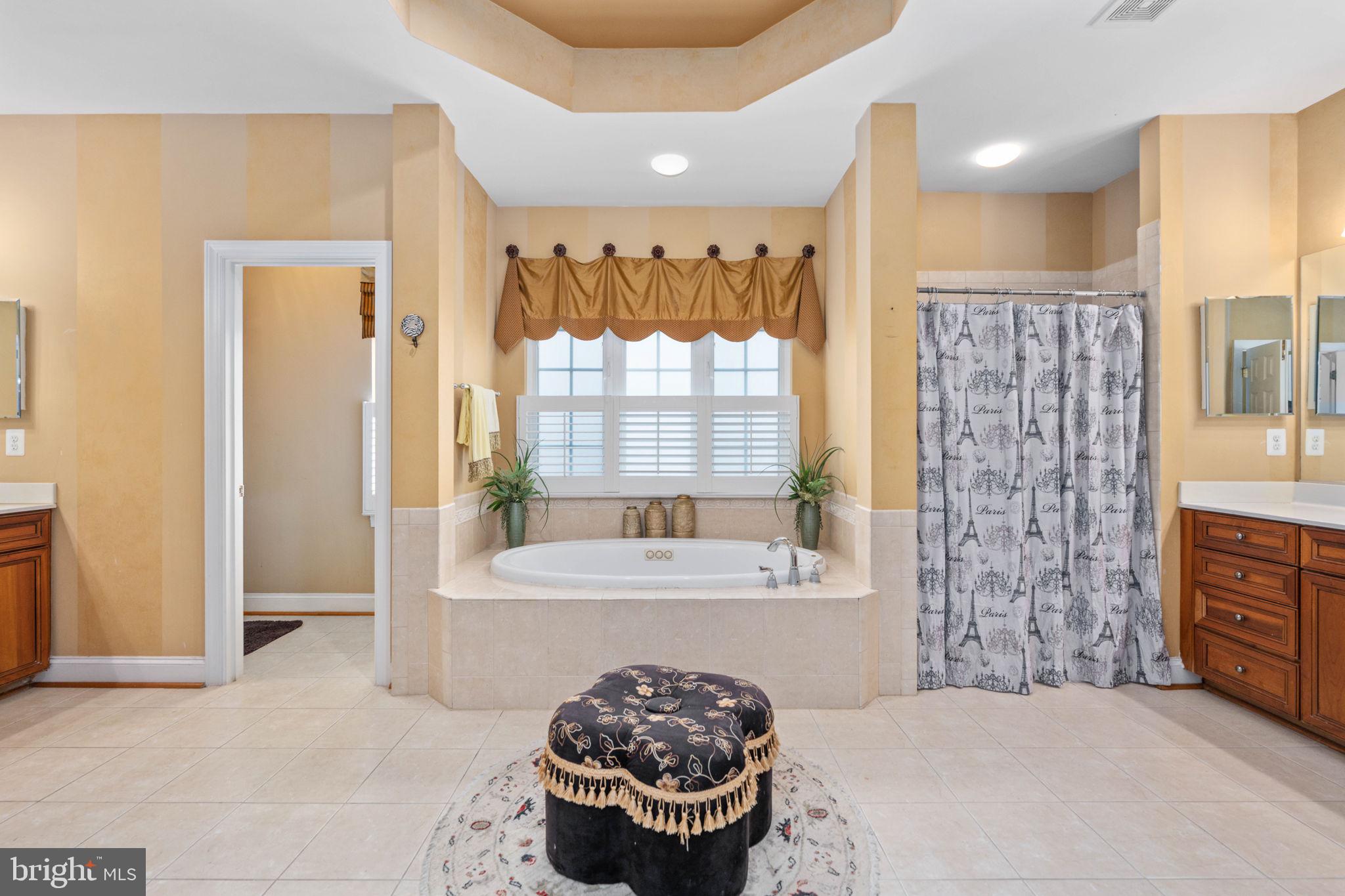 FAWN LAKE - Residential