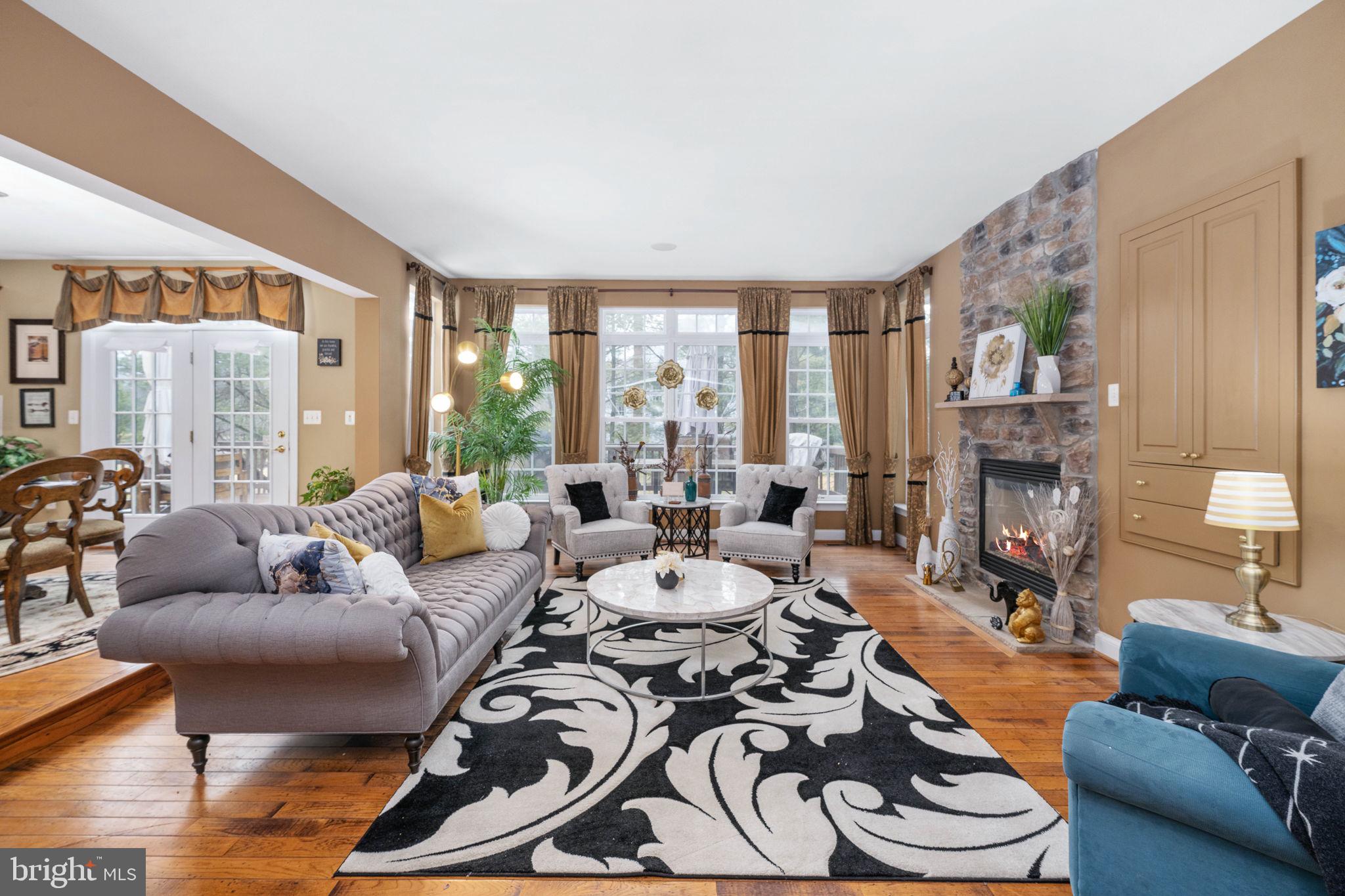 FAWN LAKE - Residential