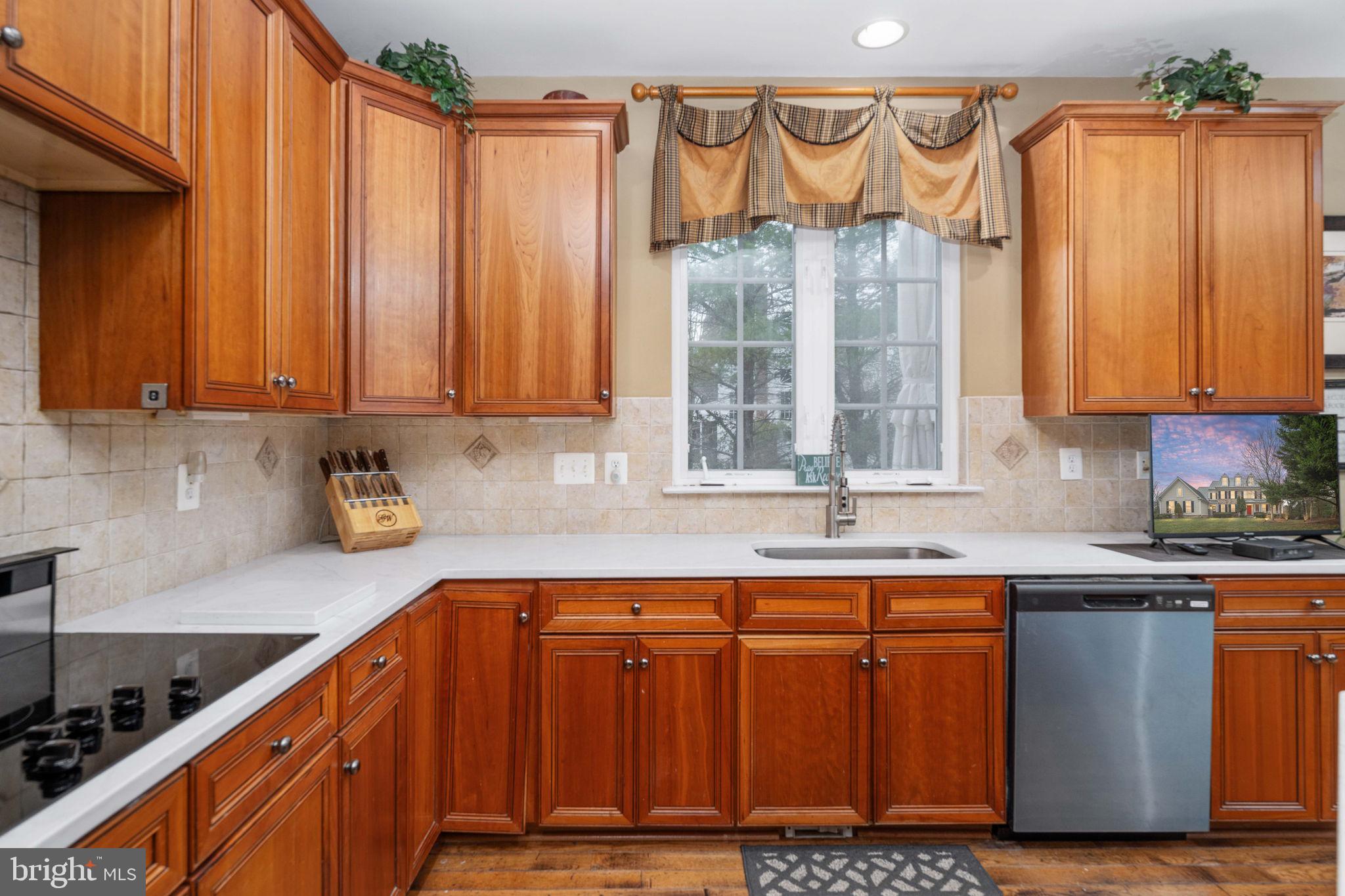 FAWN LAKE - Residential