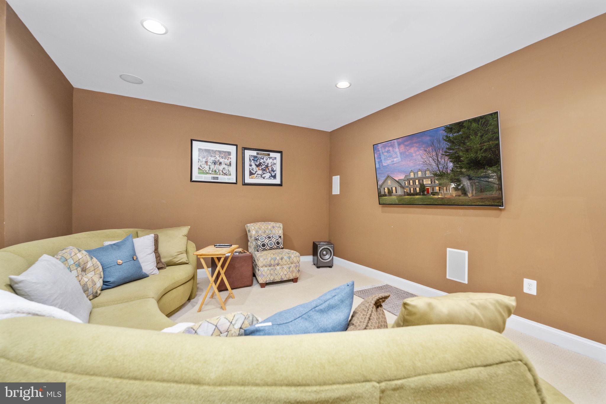 FAWN LAKE - Residential