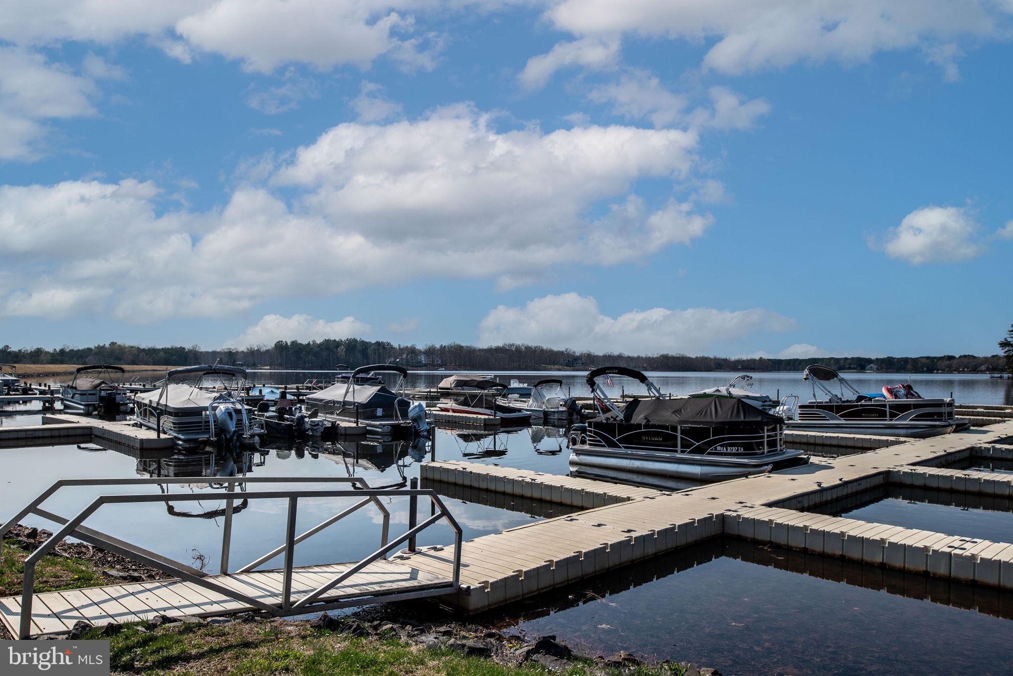 FAWN LAKE - Residential
