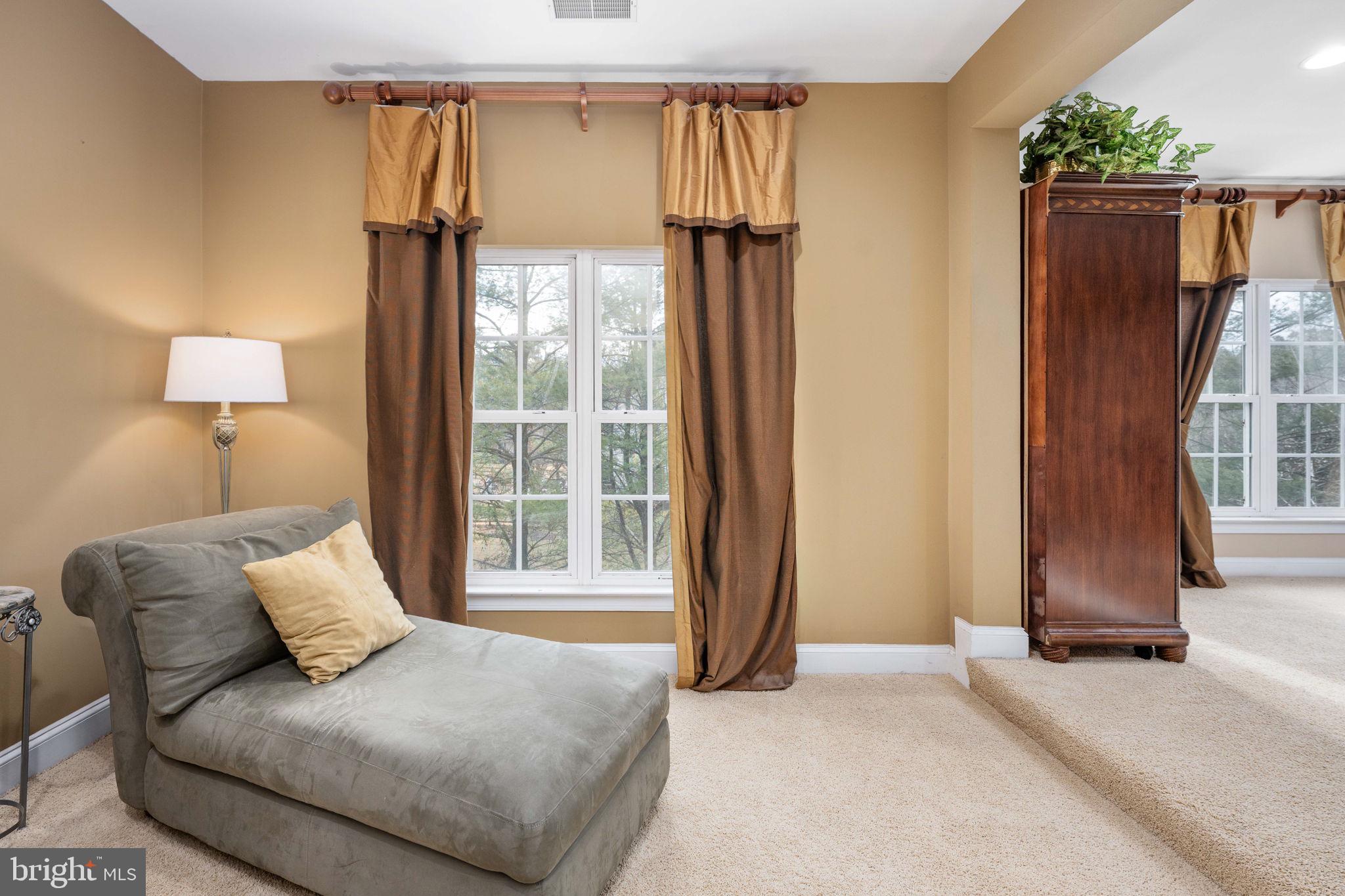 FAWN LAKE - Residential