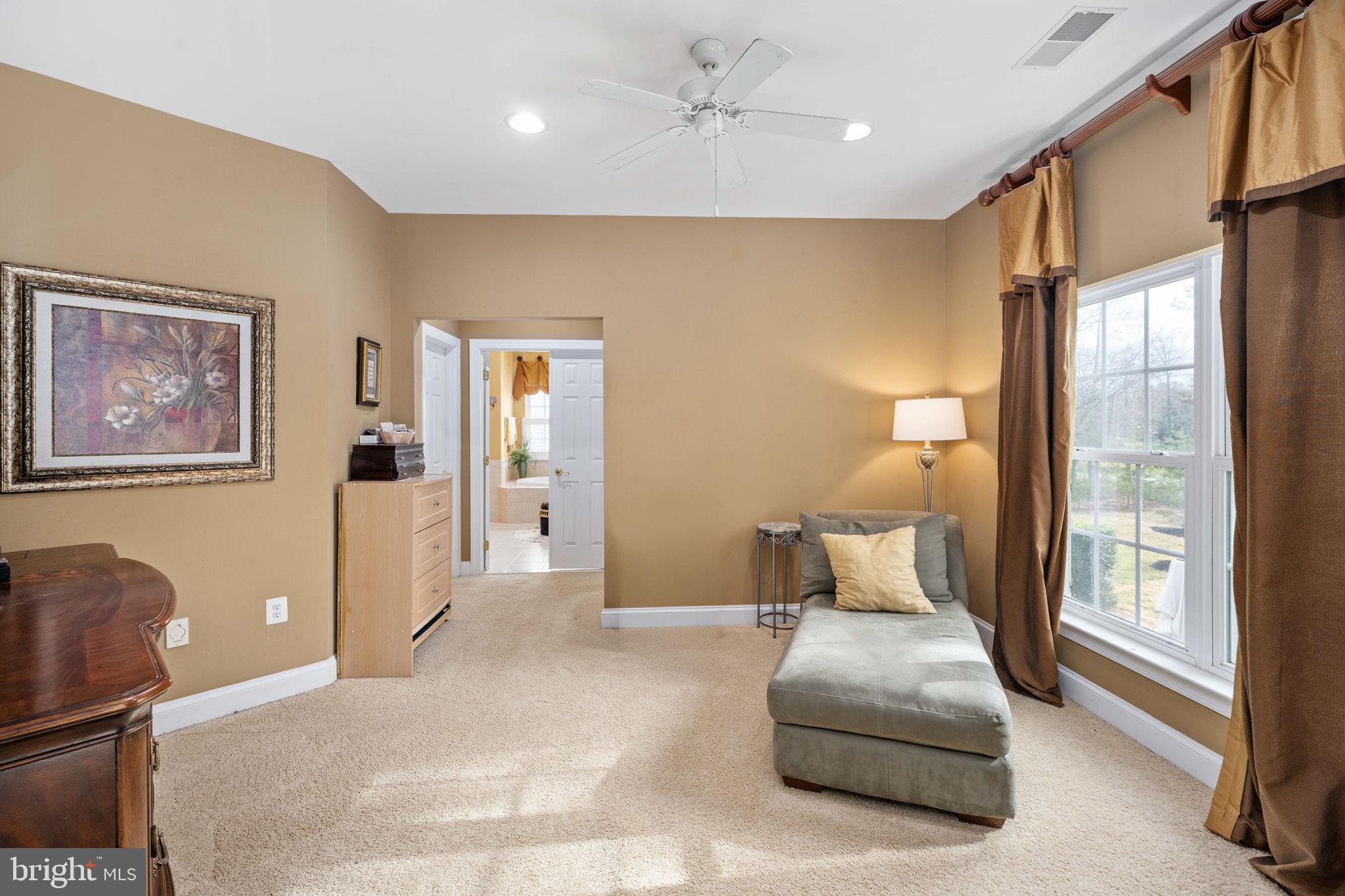 FAWN LAKE - Residential