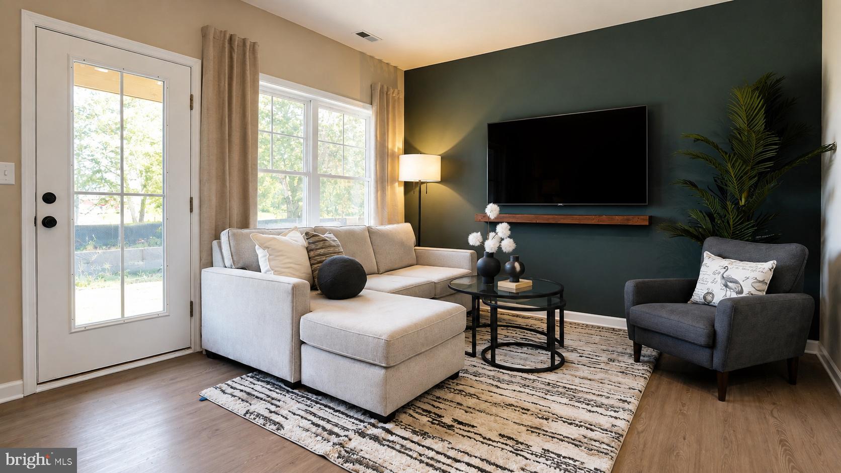 500 RIVERSIDE DRIVE 459