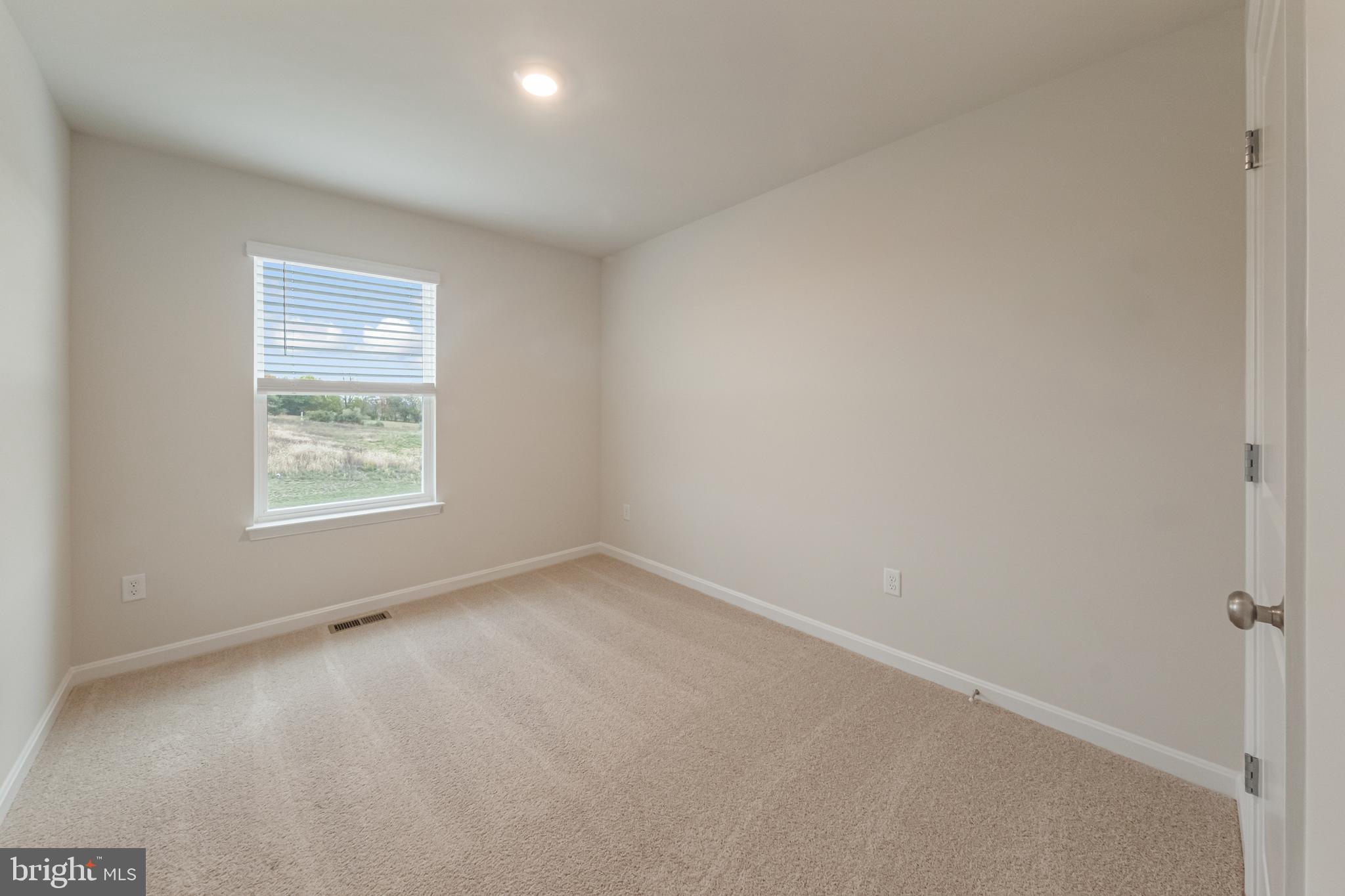 VALLEY VIEW - Residential Lease