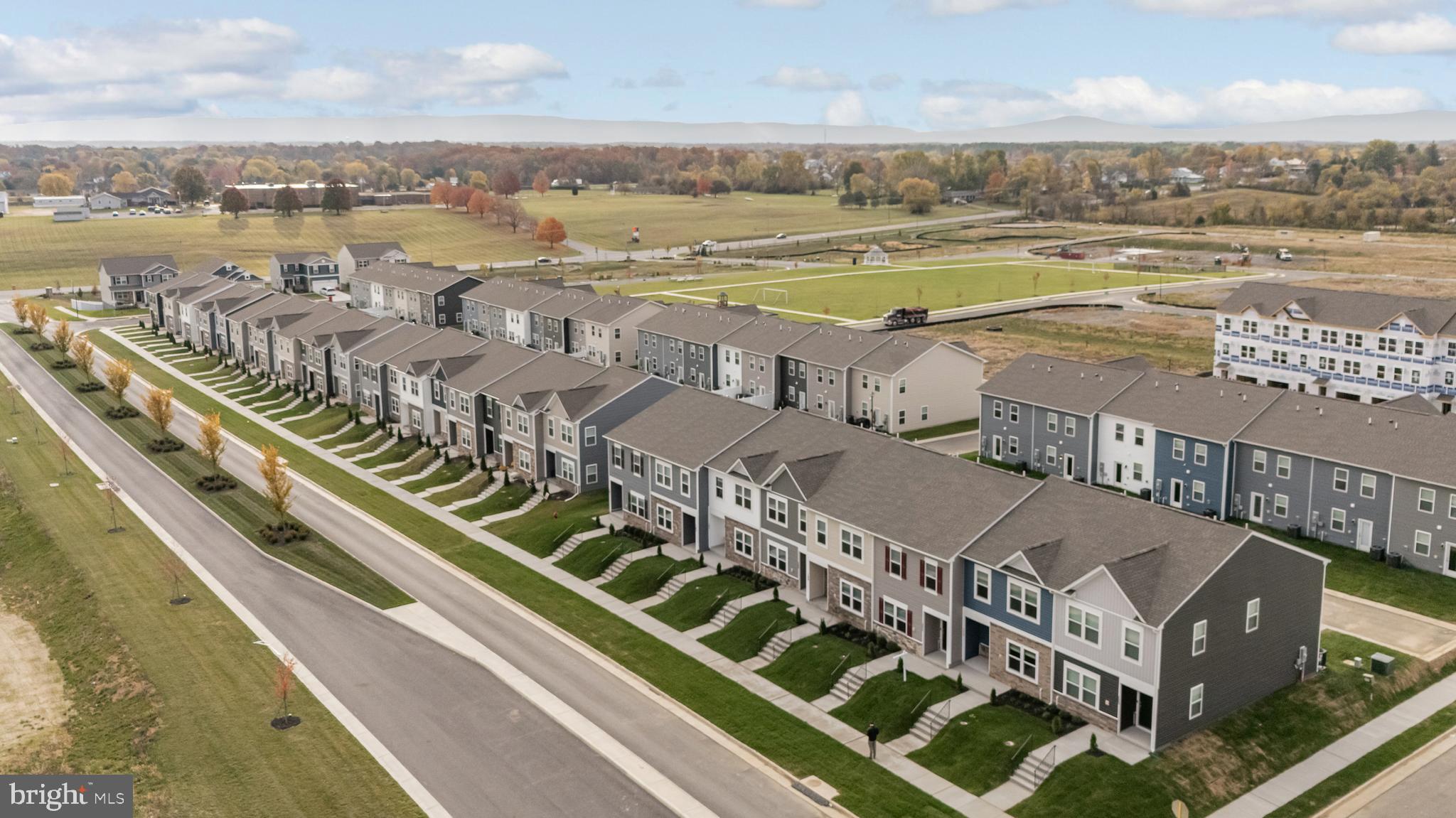 VALLEY VIEW - Residential Lease