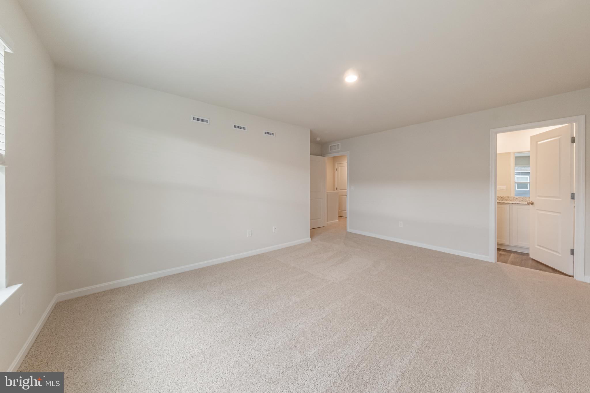 VALLEY VIEW - Residential Lease