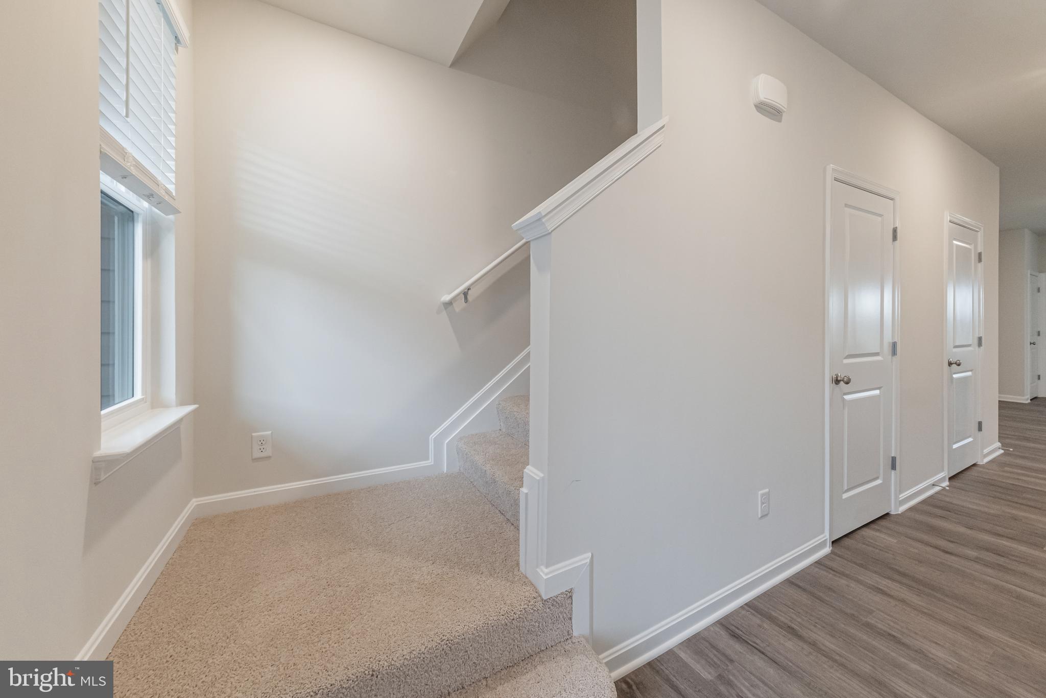 VALLEY VIEW - Residential Lease