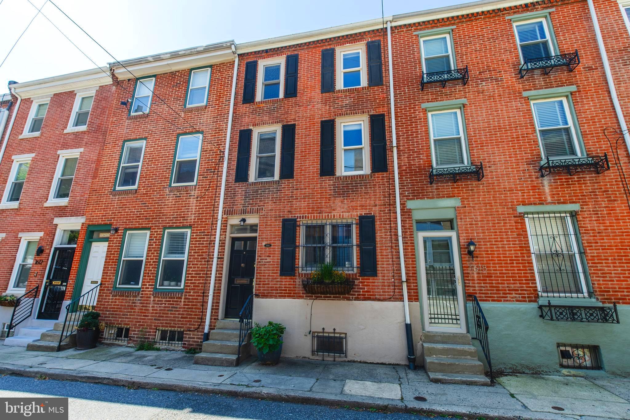 RITTENHOUSE SQUARE - Residential Lease