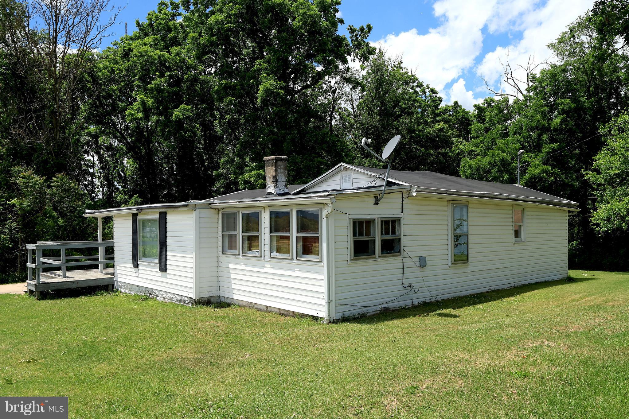 121 MULBARGER LANE
